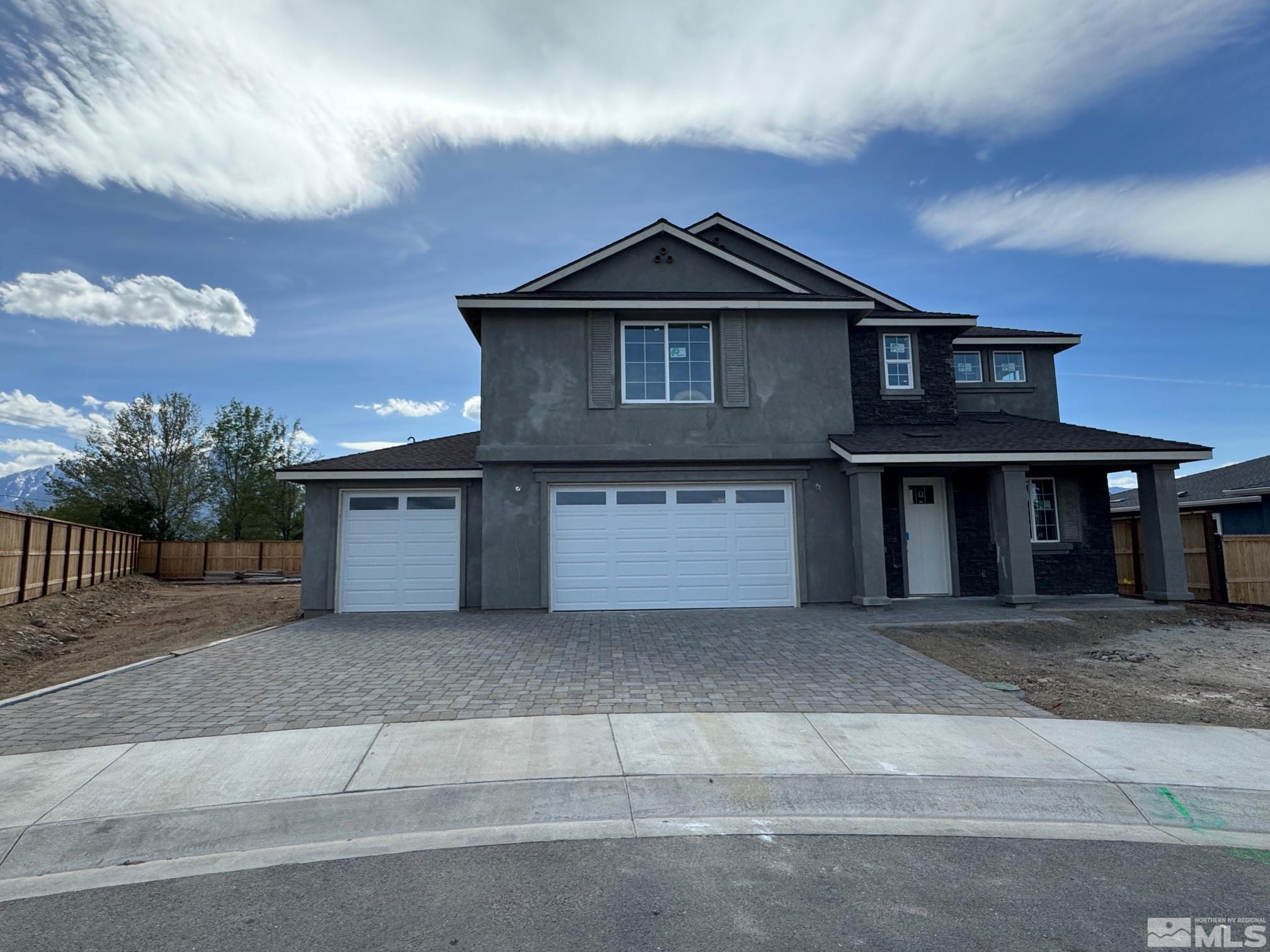 692 Sage Grouse Lp Property Photo 1