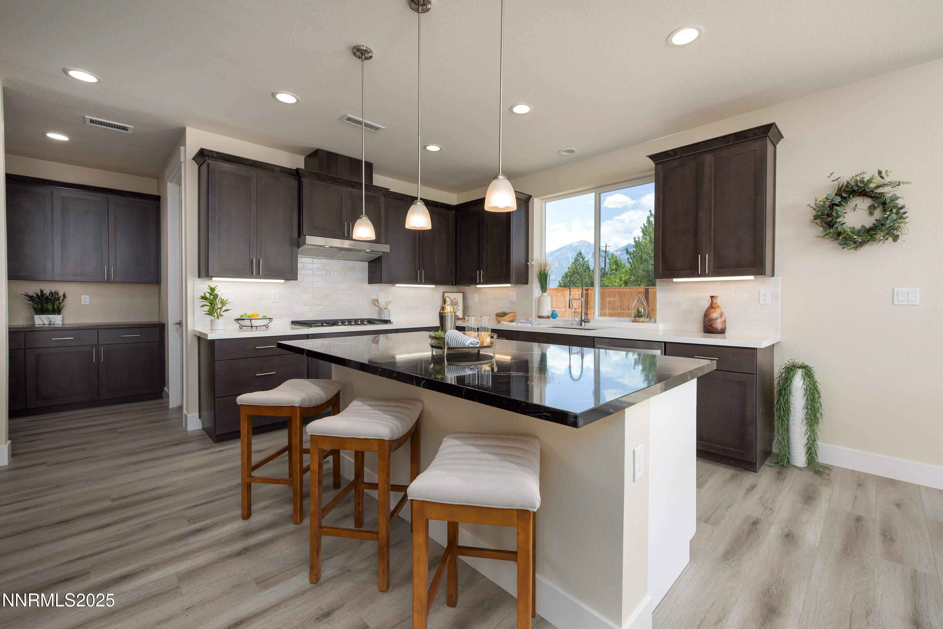 692 Sage Grouse Lp Property Photo 14