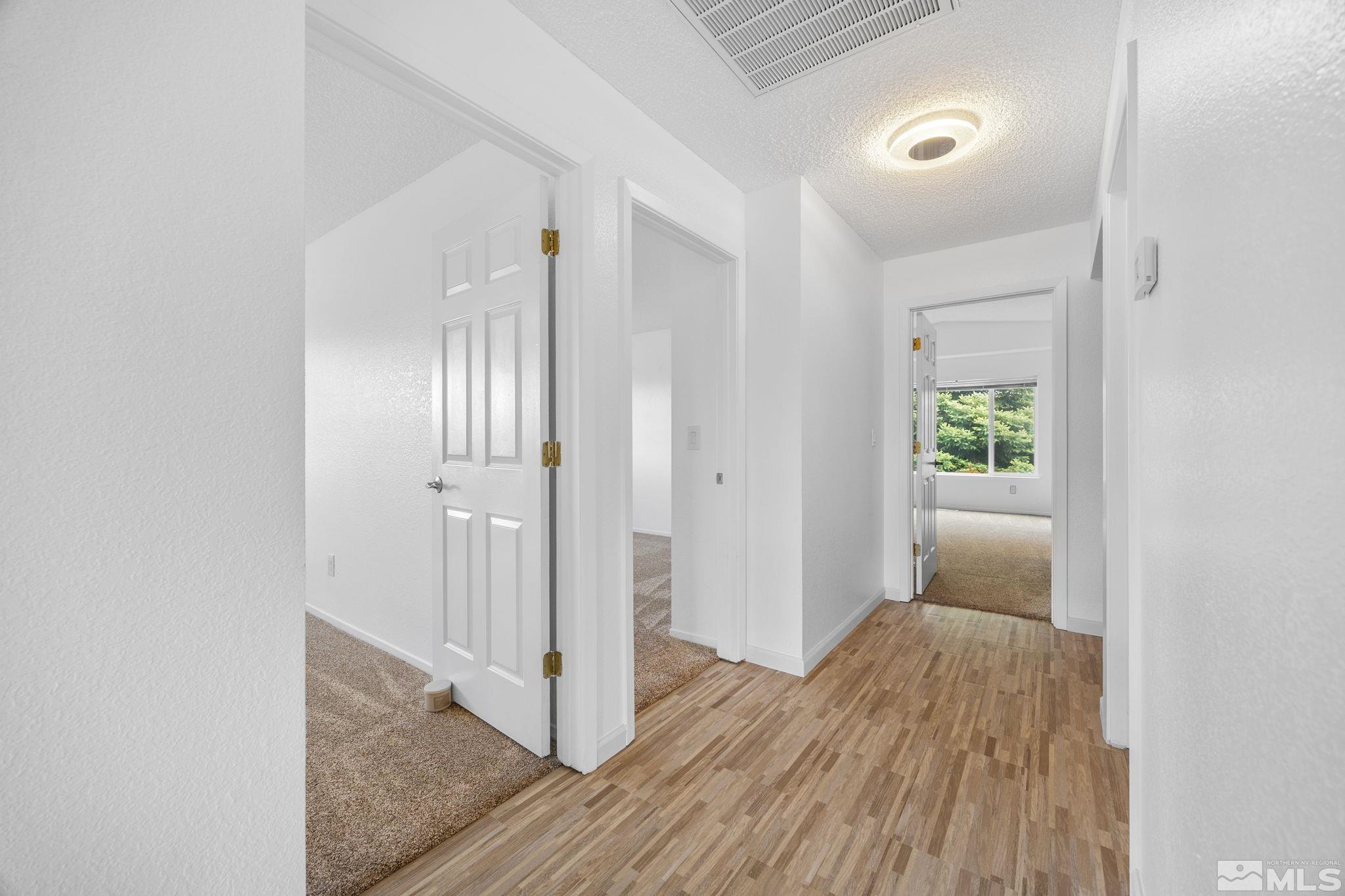 730 Icarus Court Property Photo 17