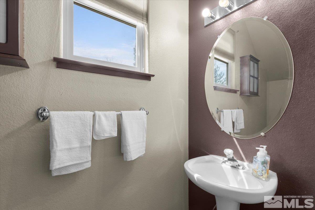 6579 Ruby Mountain Road Property Photo 10