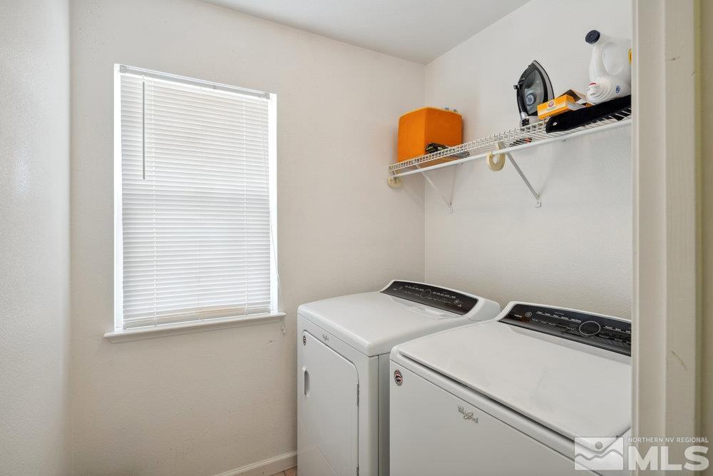 2190 Canyon Mesa Ct Property Photo 25