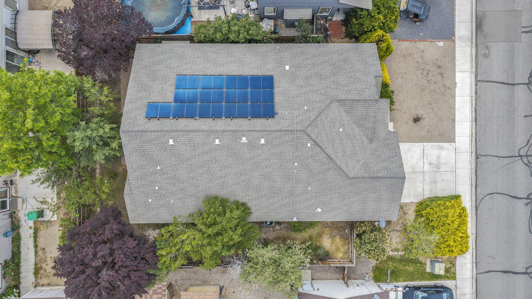 1221 Shadow Lane Property Photo 3