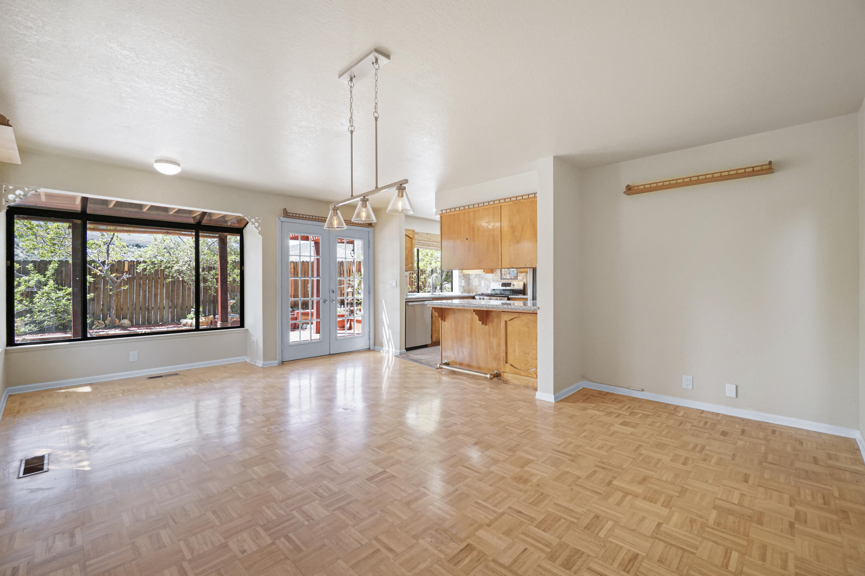 1043 Shenandoah Drive Property Photo 15