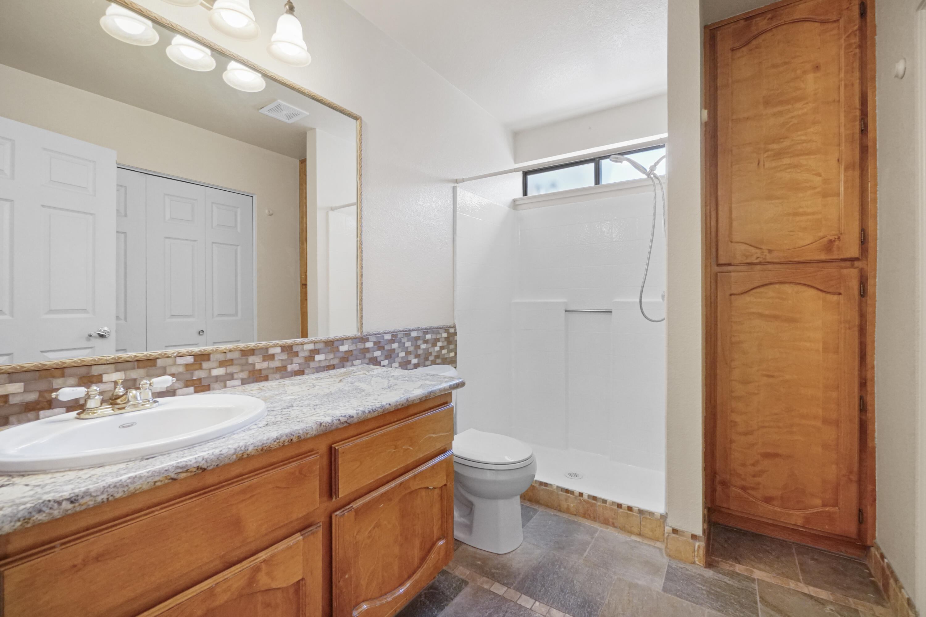 1043 Shenandoah Drive Property Photo 17
