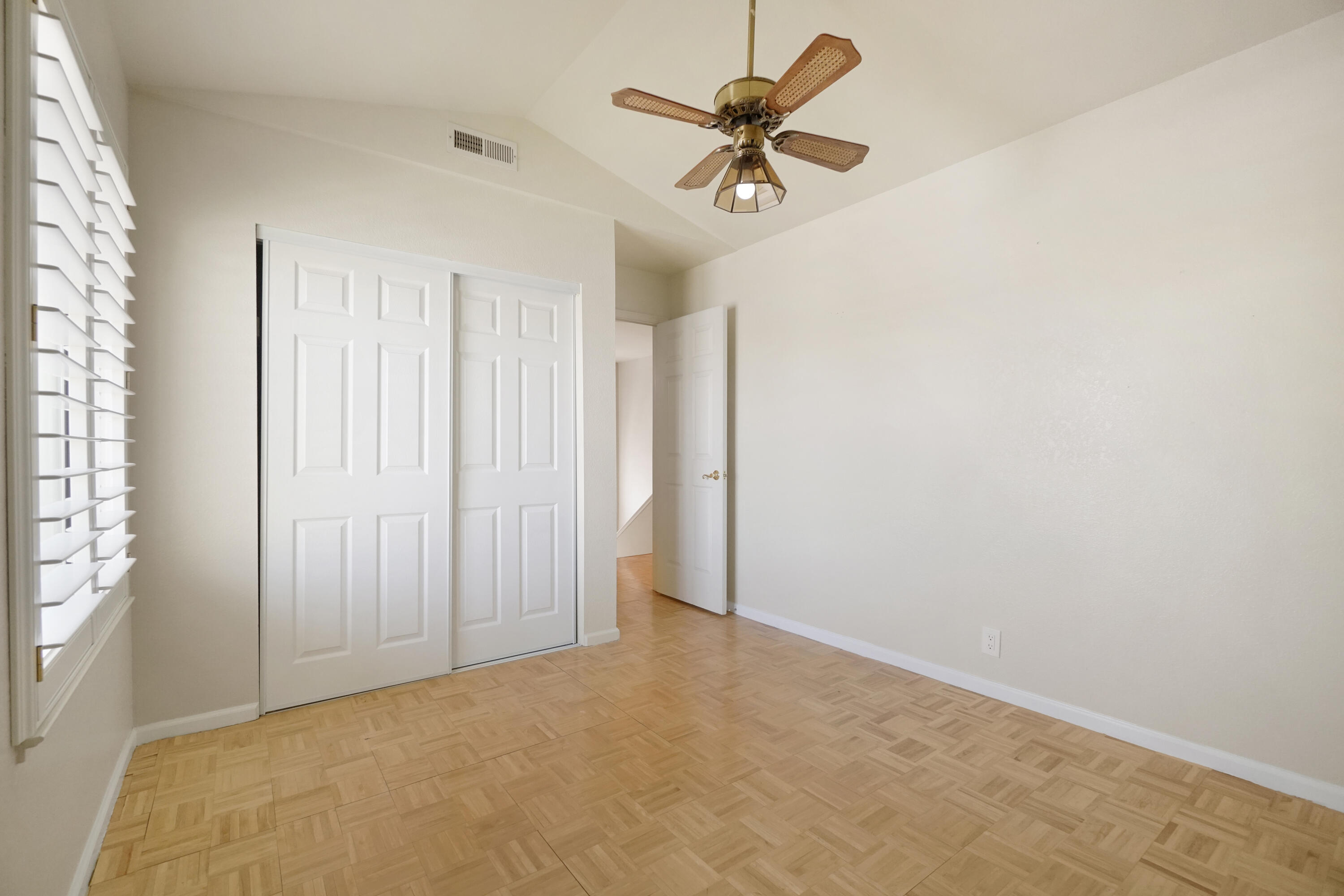 1043 Shenandoah Drive Property Photo 21