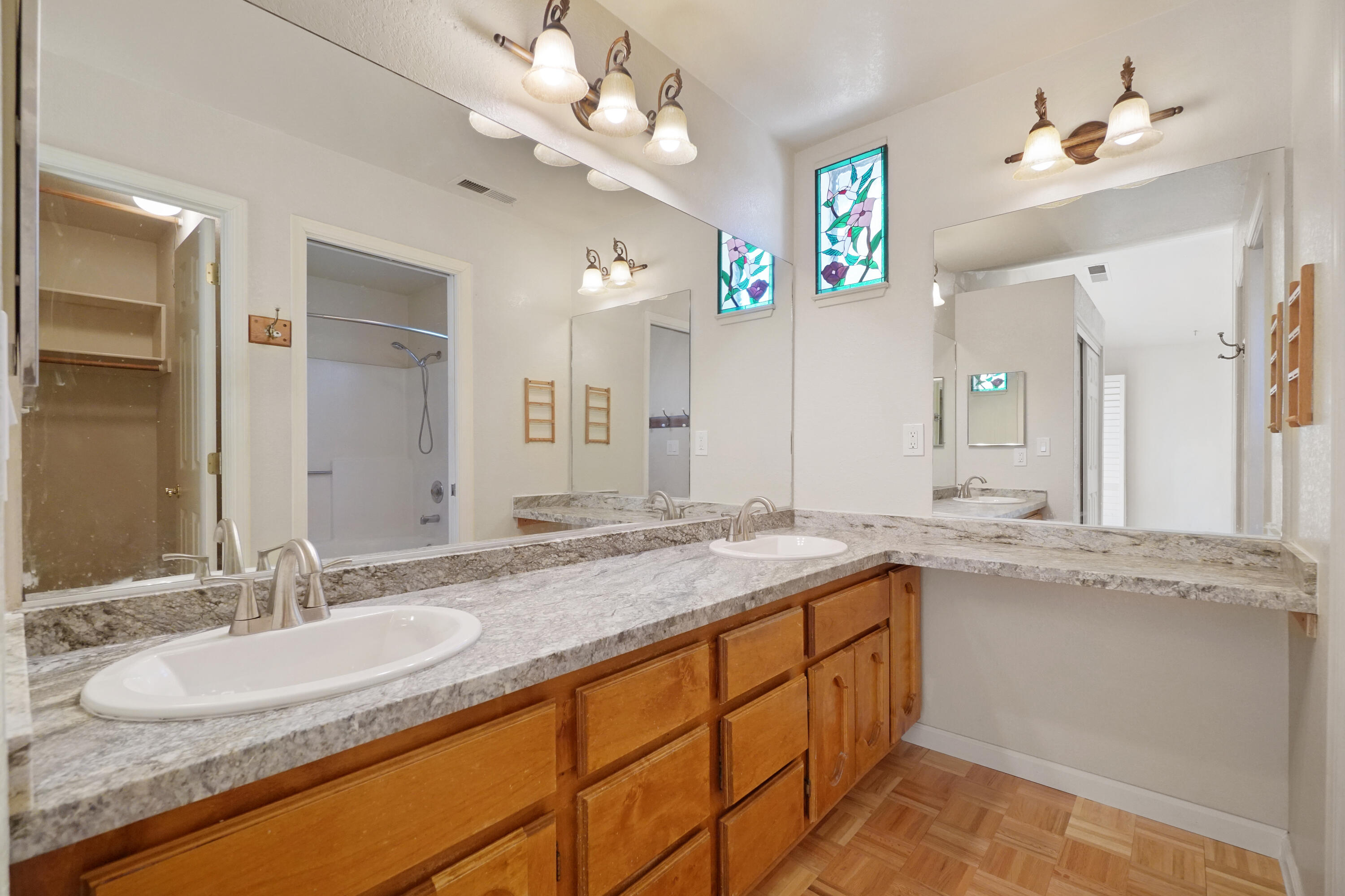 1043 Shenandoah Drive Property Photo 27