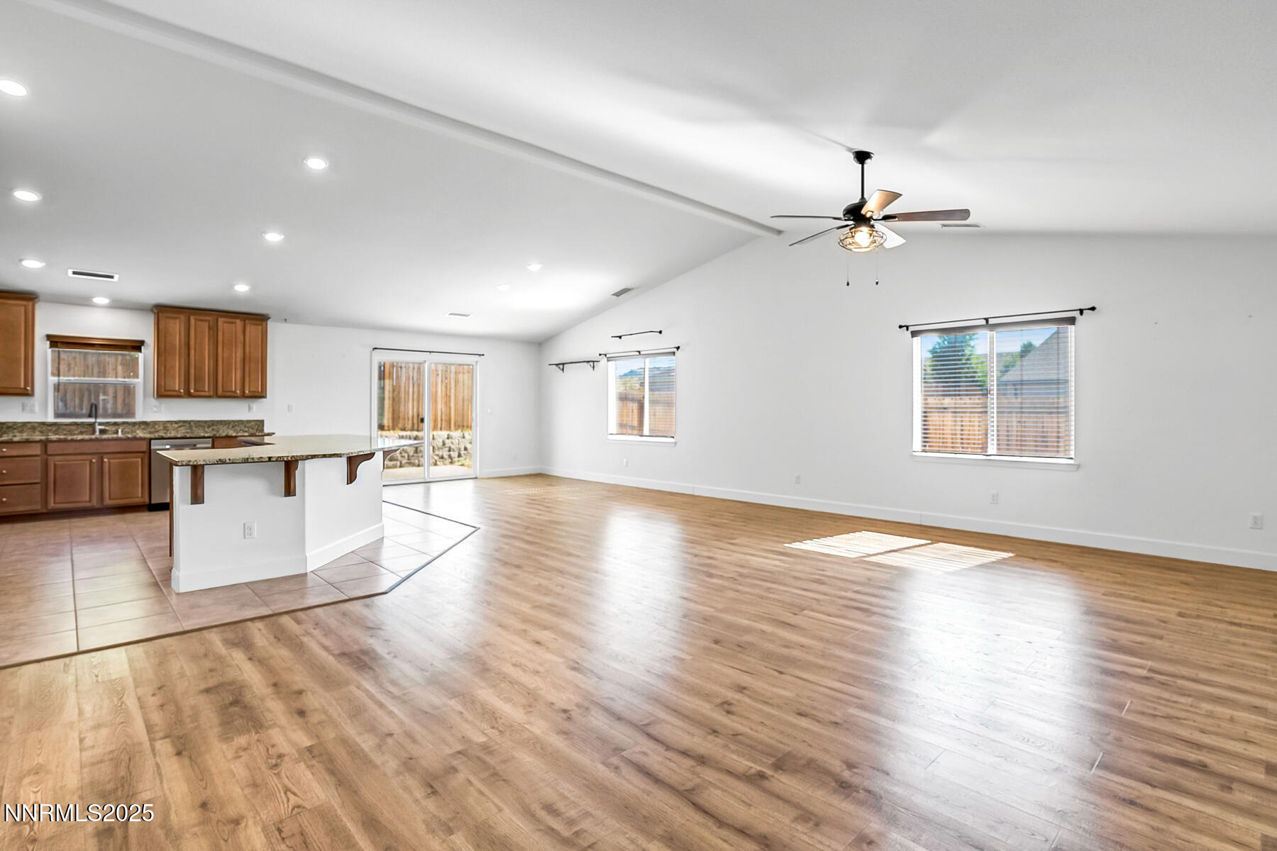1390 Tule Peak Circle Property Photo 6