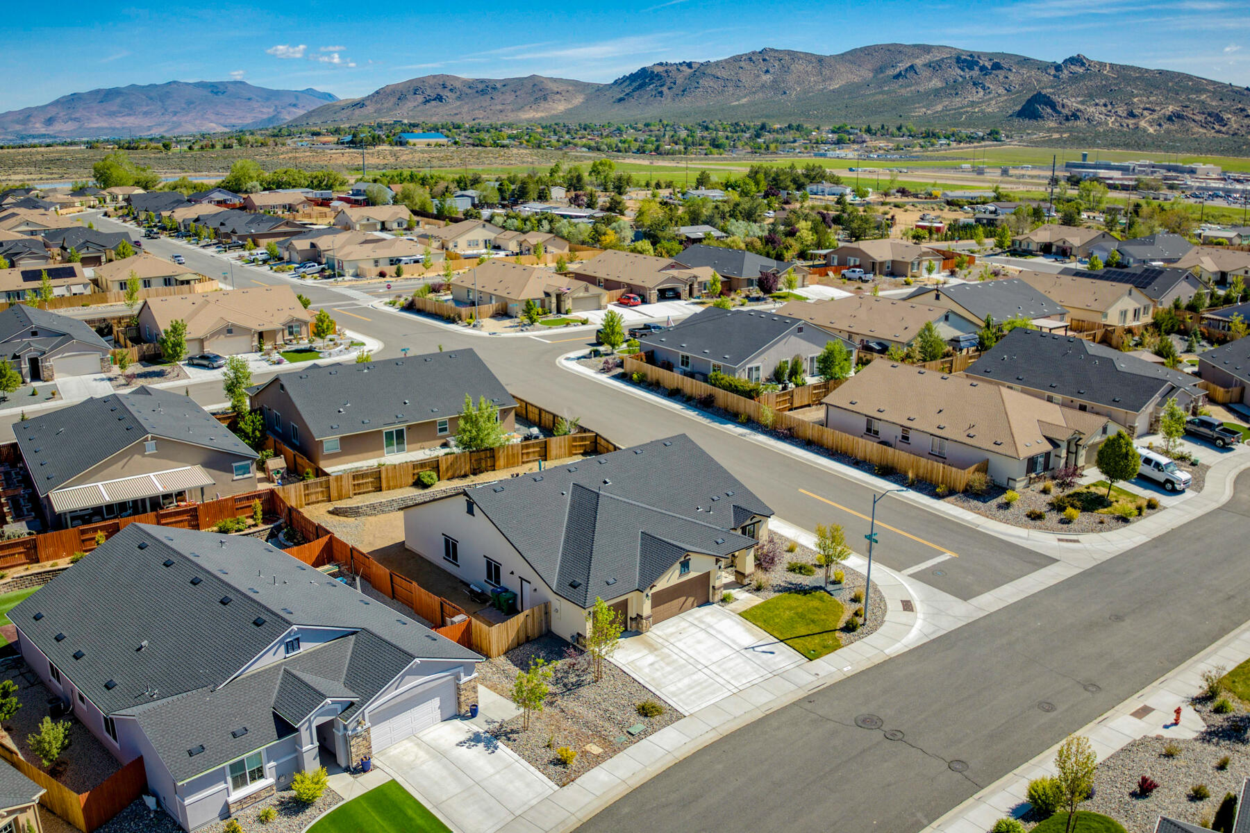 1390 Tule Peak Circle Property Photo 41