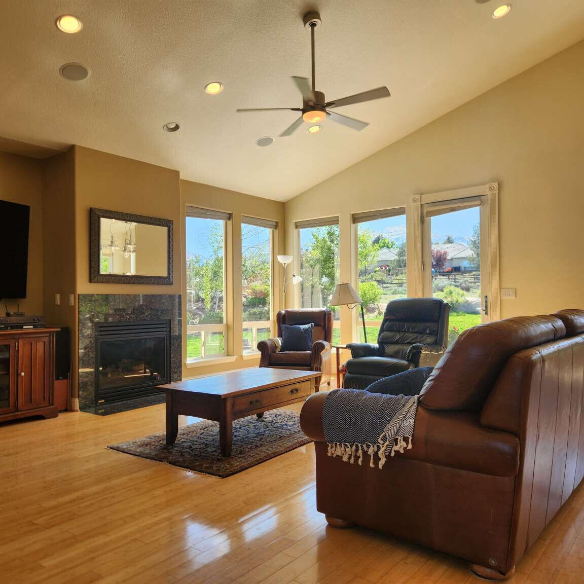 14295 Black Eagle Court Property Photo 4