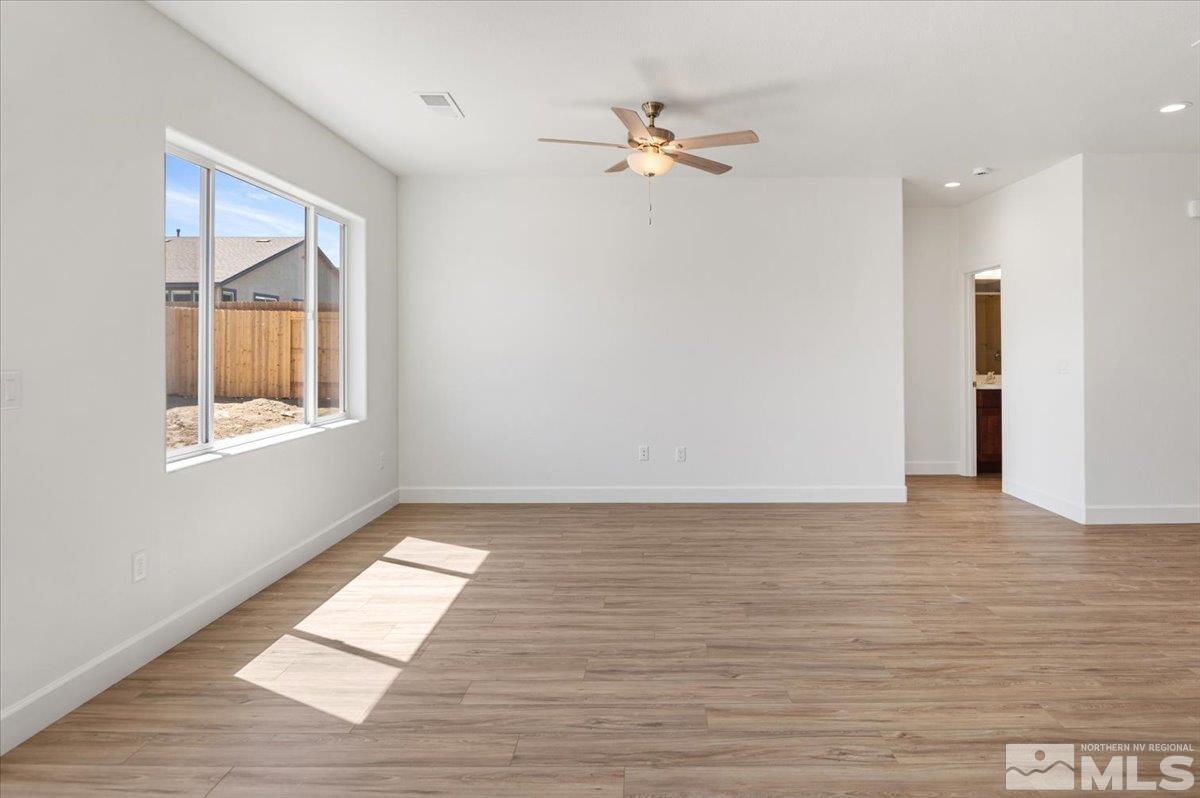 867 Agate Way Property Photo 18