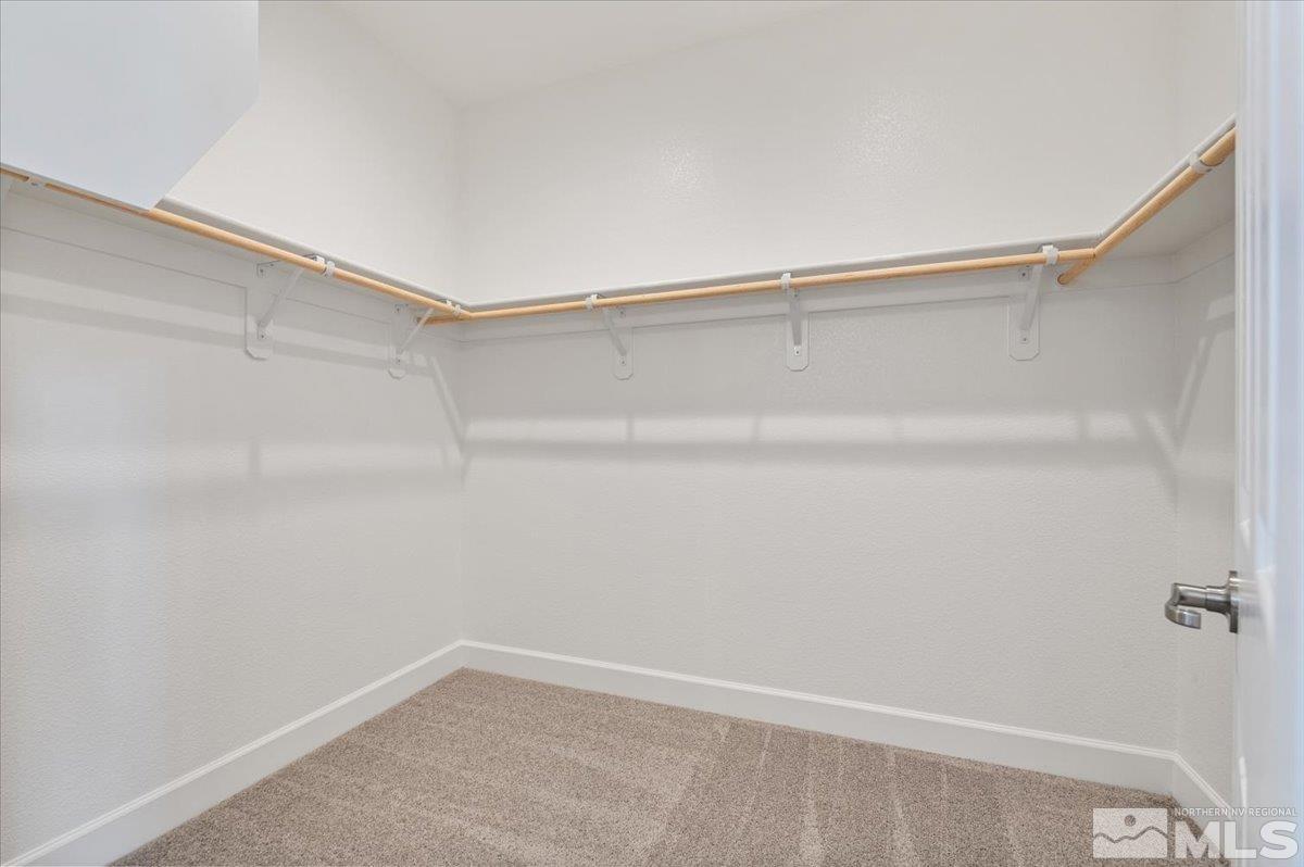 867 Agate Way Property Photo 28