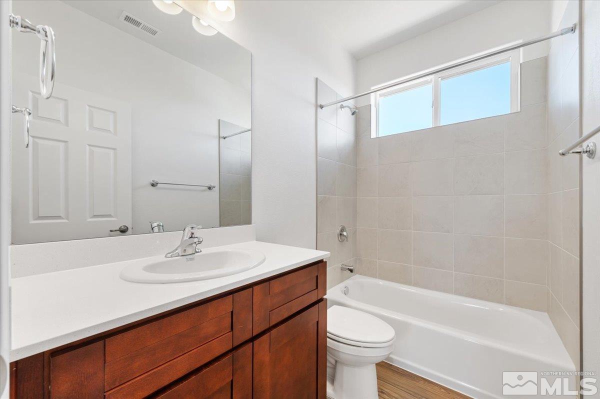 867 Agate Way Property Photo 34