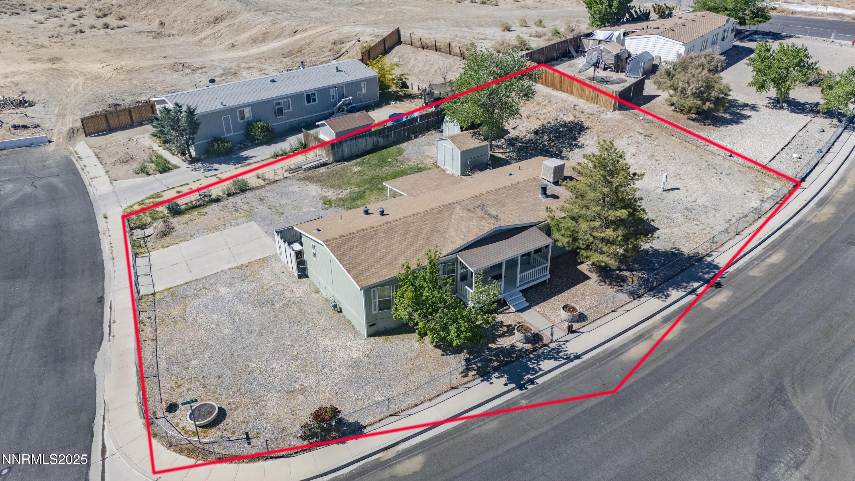 779 Silver Way Property Photo 7
