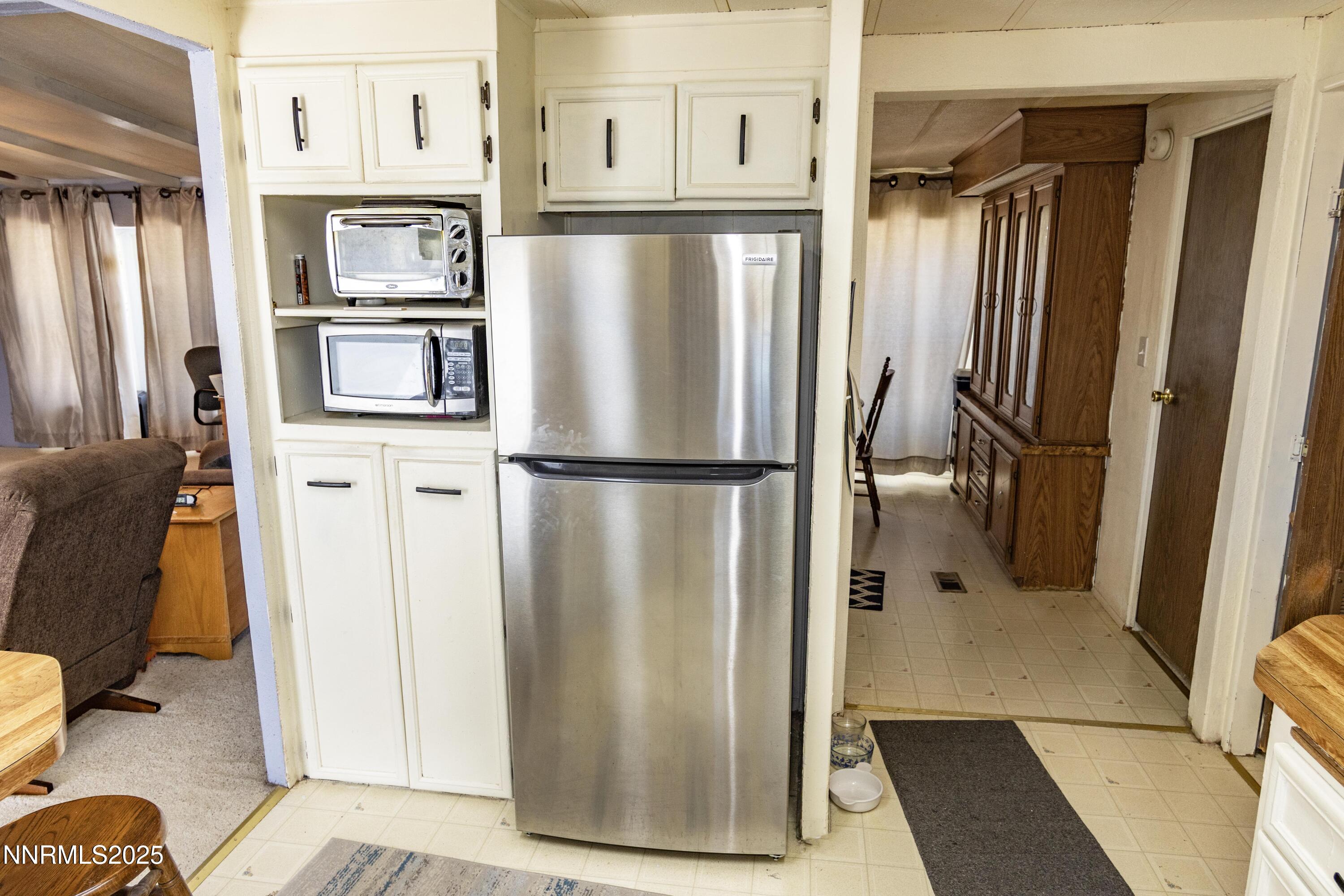 779 Silver Way Property Photo 19