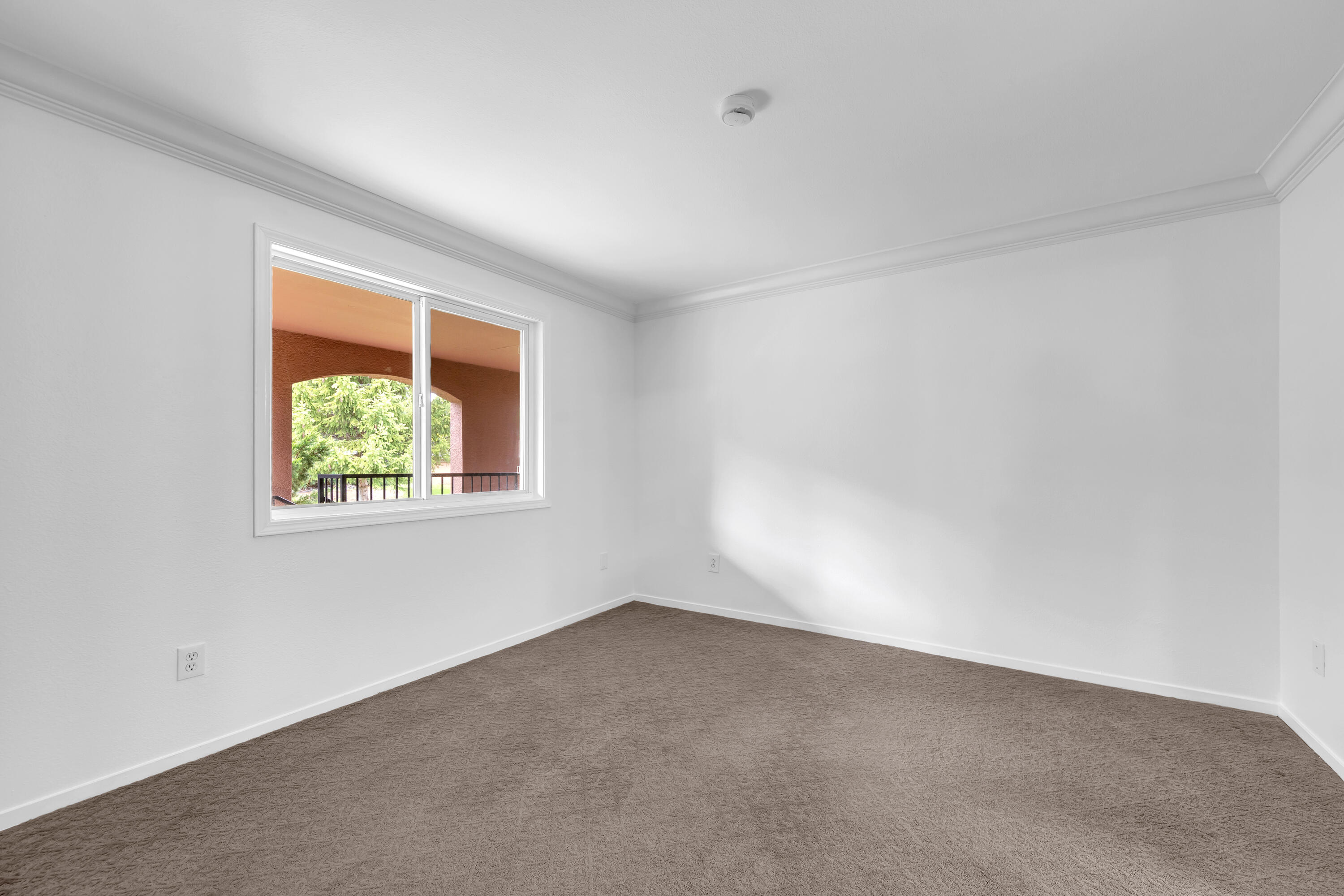 6850 Sharlands Avenue Property Photo 16
