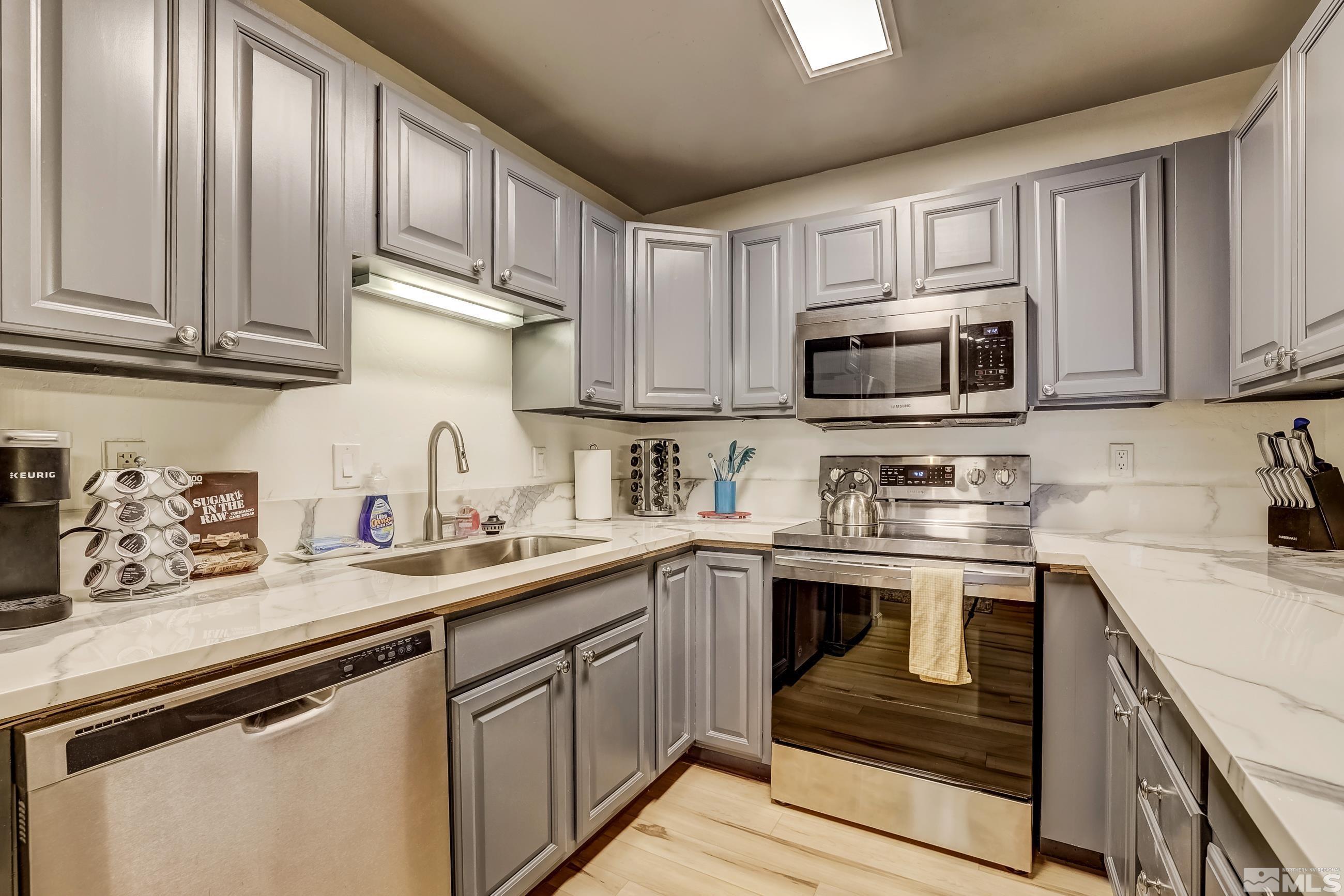 758 Milky Way Court Property Photo 6