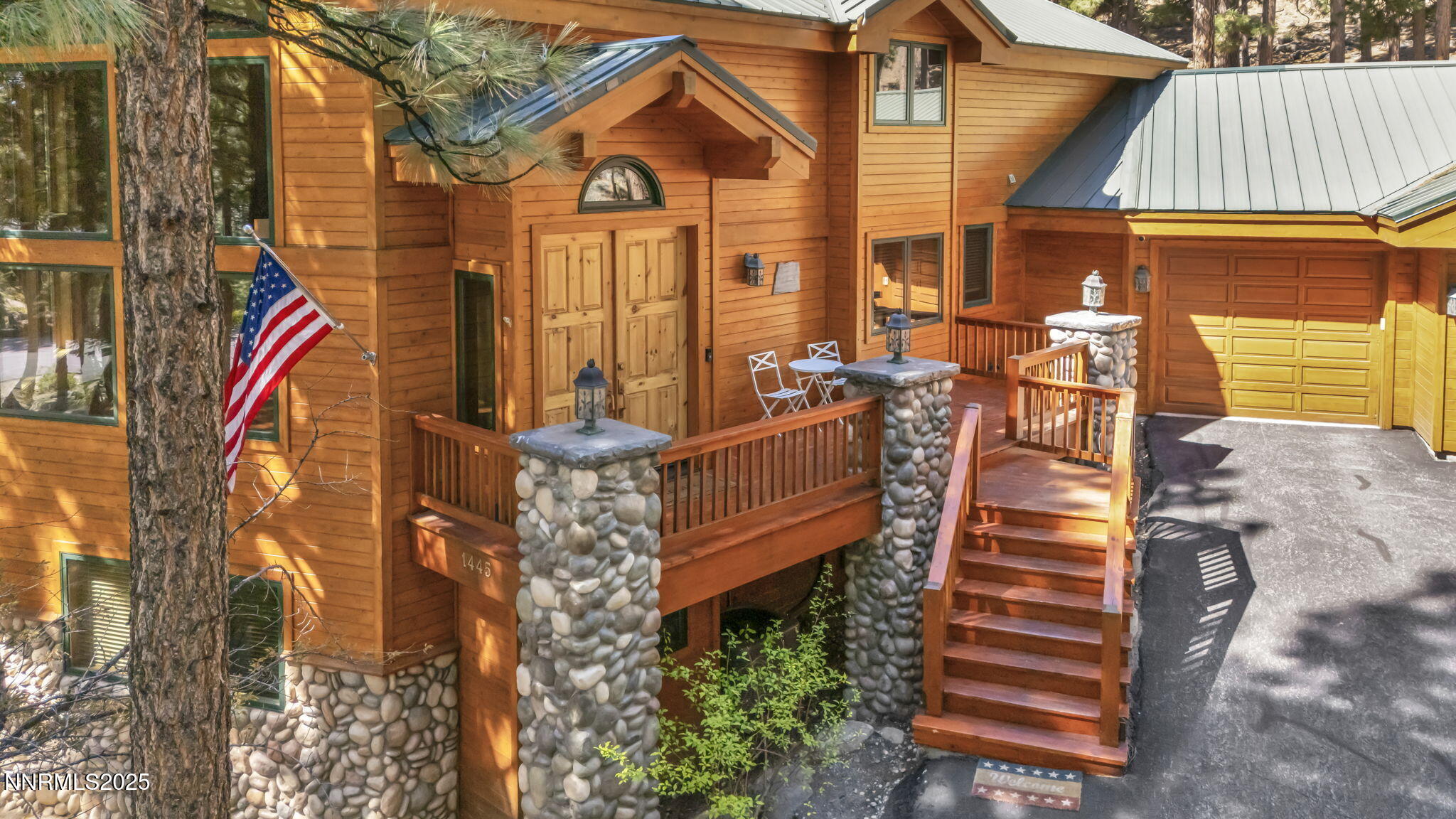 1445 Austrian Pine Road Property Photo 6