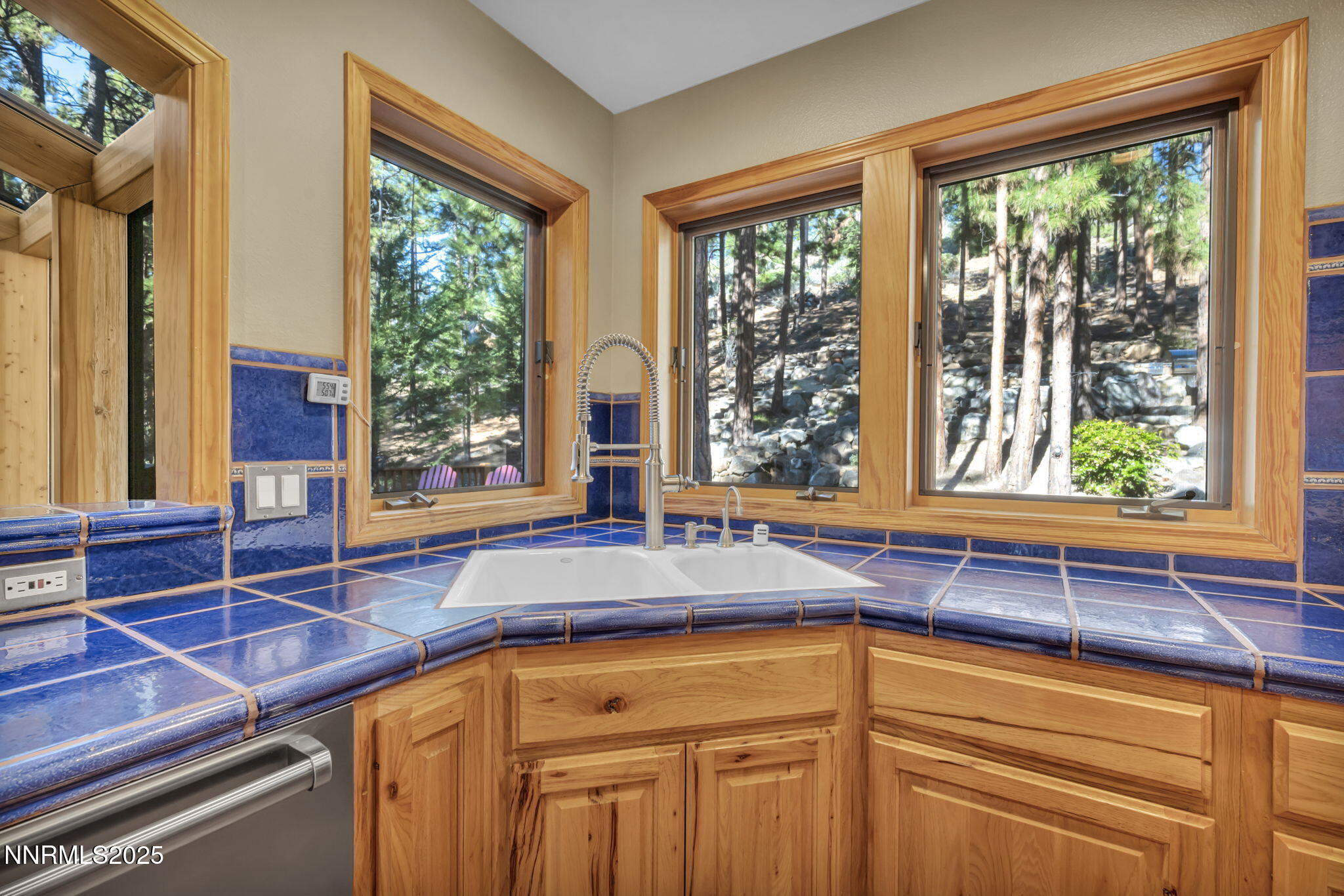 1445 Austrian Pine Road Property Photo 20