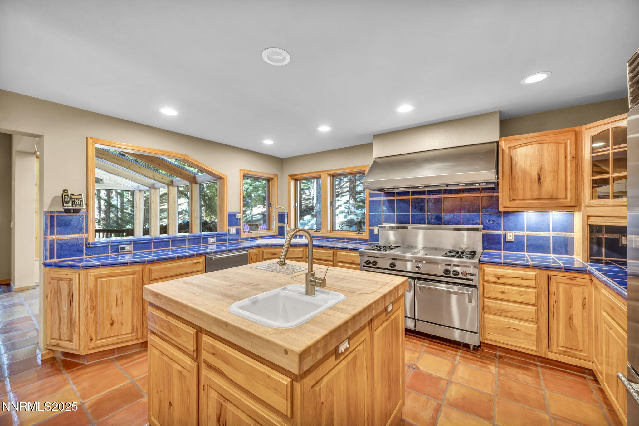 1445 Austrian Pine Road Property Photo 22