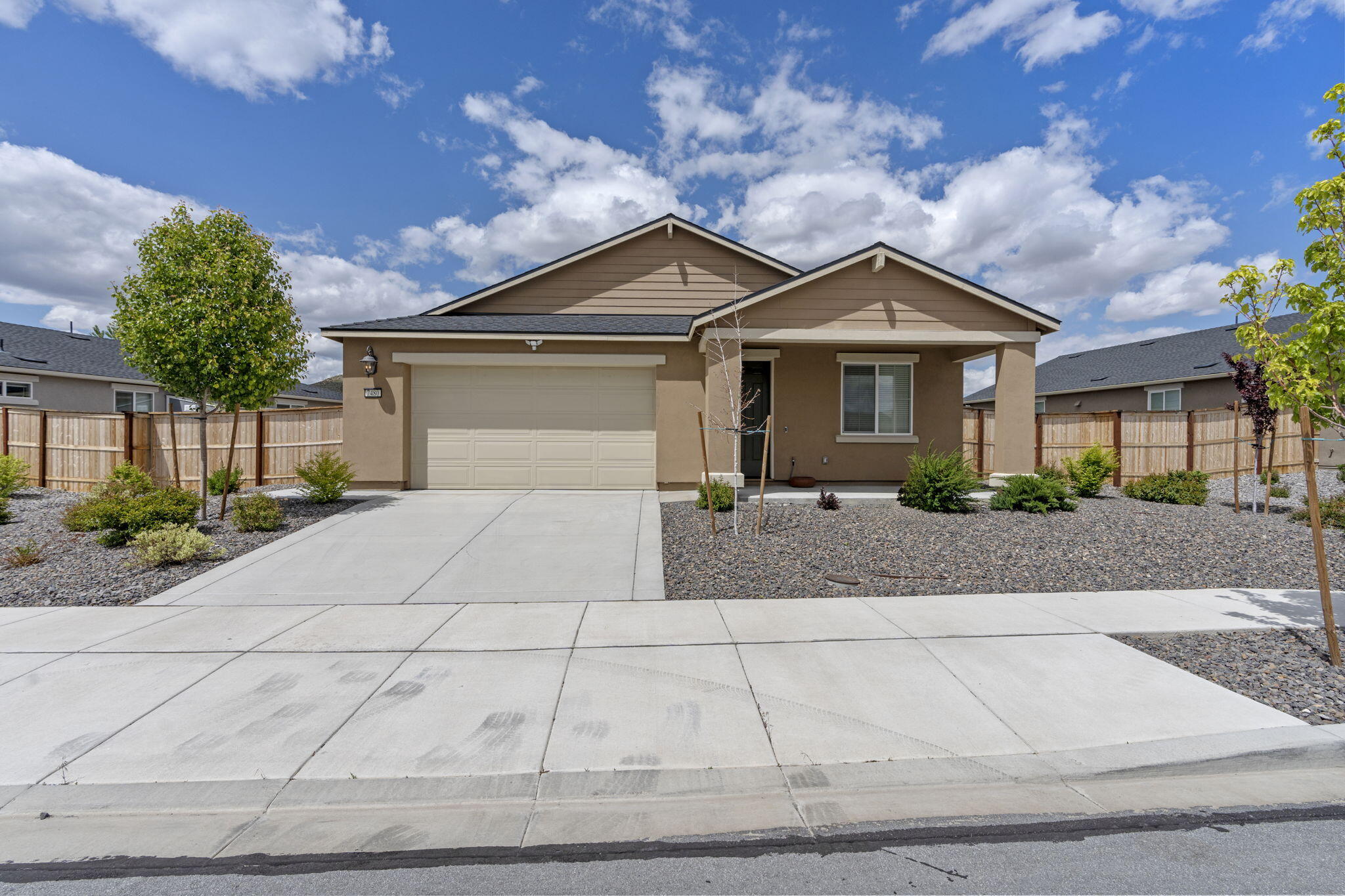 7480 Souverain Lane Property Photo 1