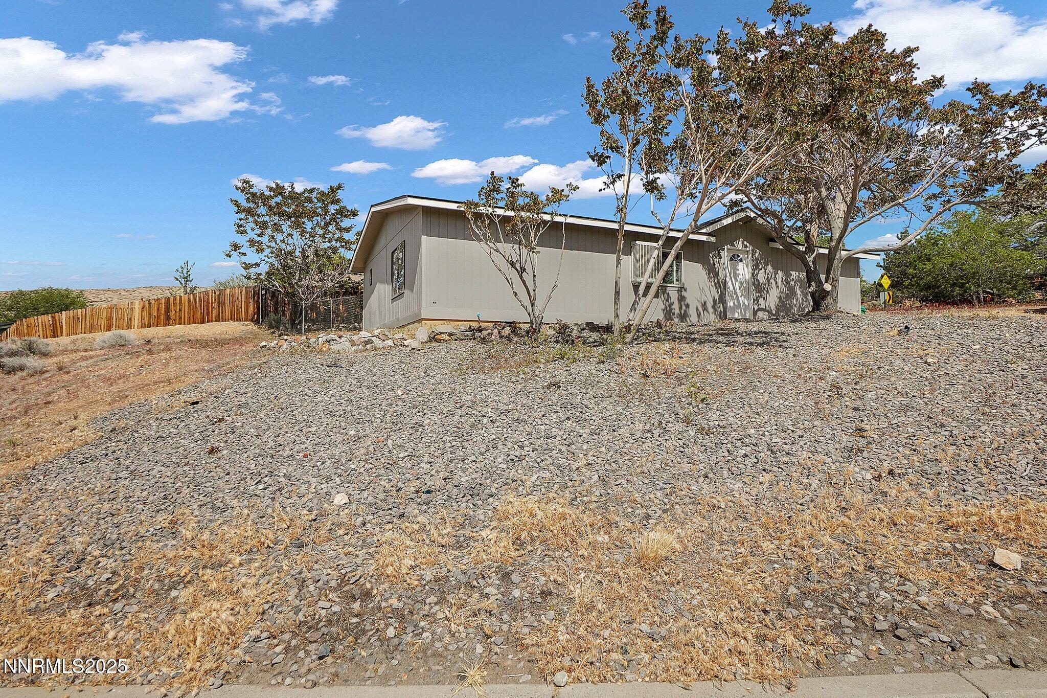 520 Wall Canyon Drive Property Photo 3