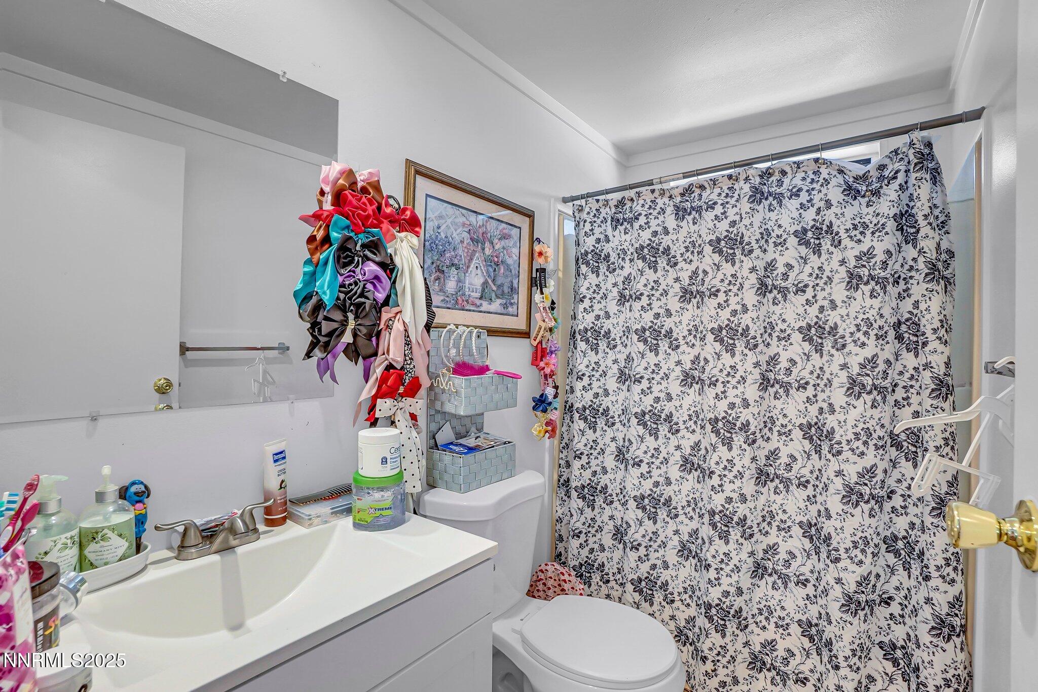 520 Wall Canyon Drive Property Photo 16