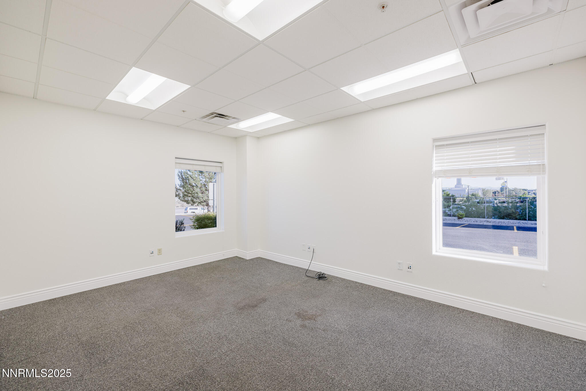 2575 Alta Vista Drive Property Photo 13