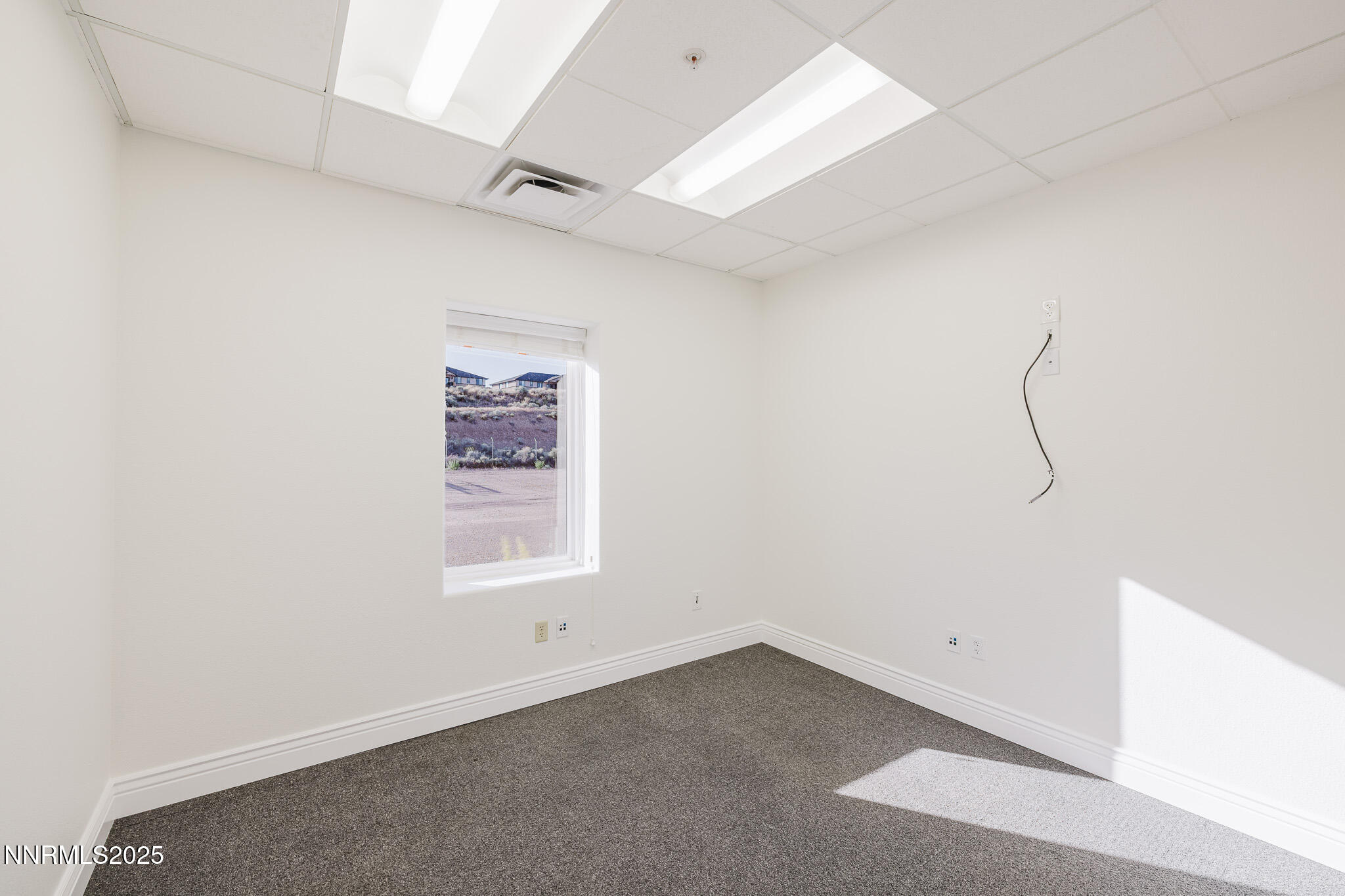 2575 Alta Vista Drive Property Photo 24