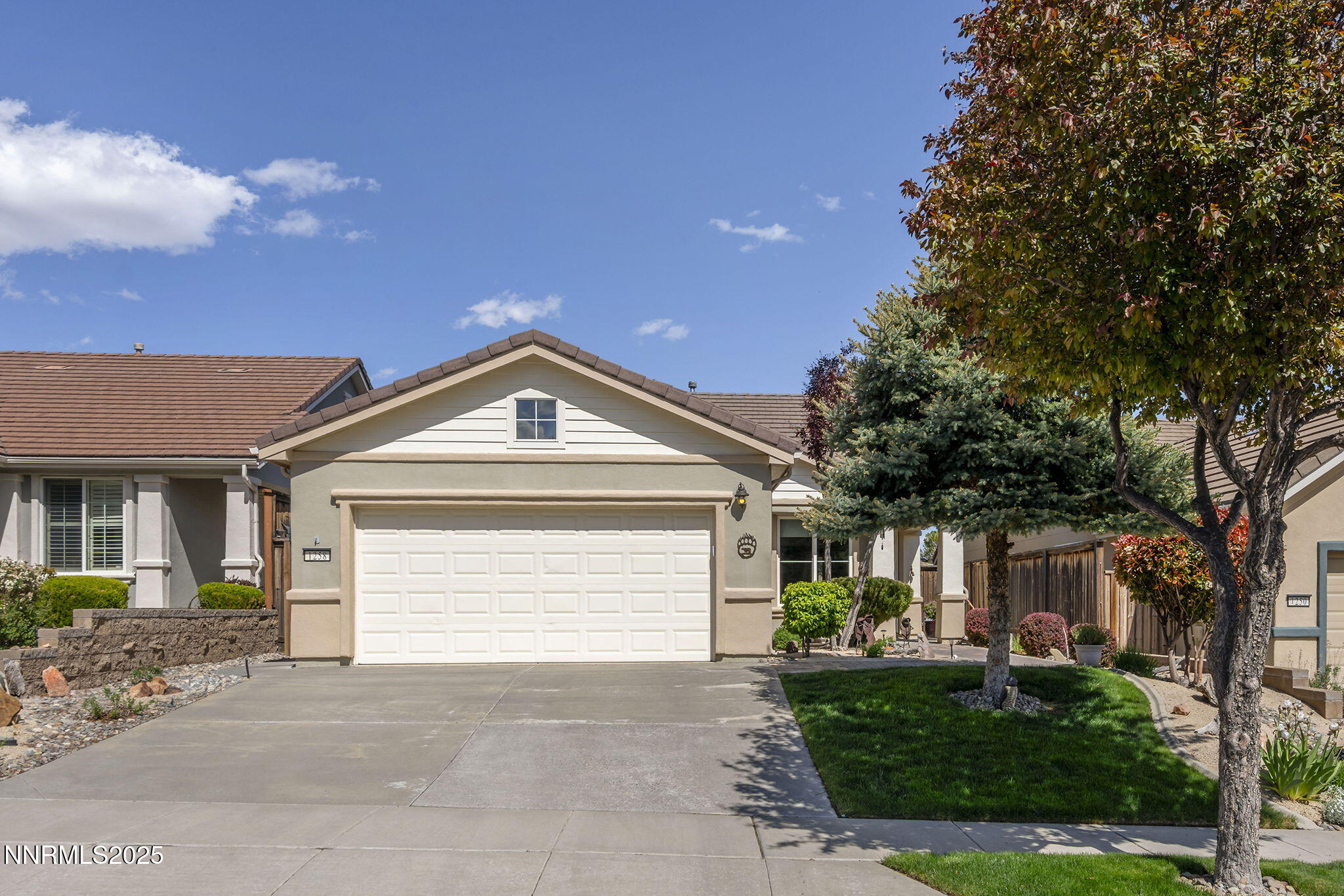 1258 Firefly Court Property Photo 2