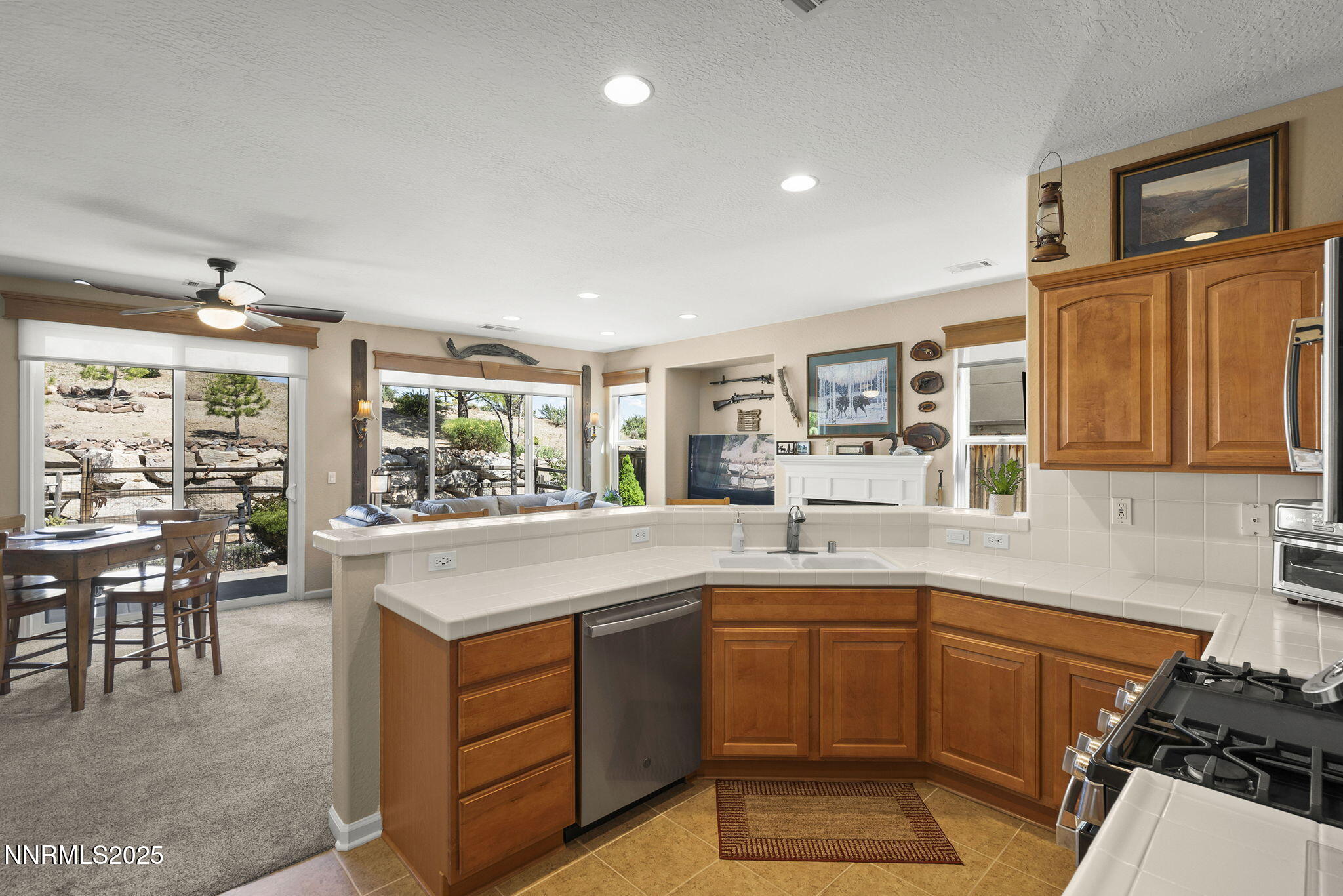 1258 Firefly Court Property Photo 13