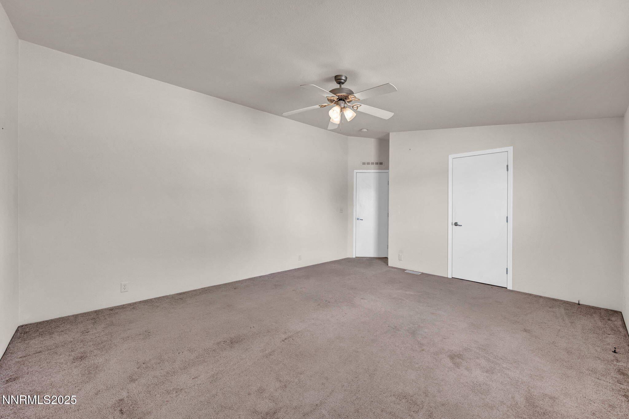 3 Smoke Tree Lane Property Photo 34