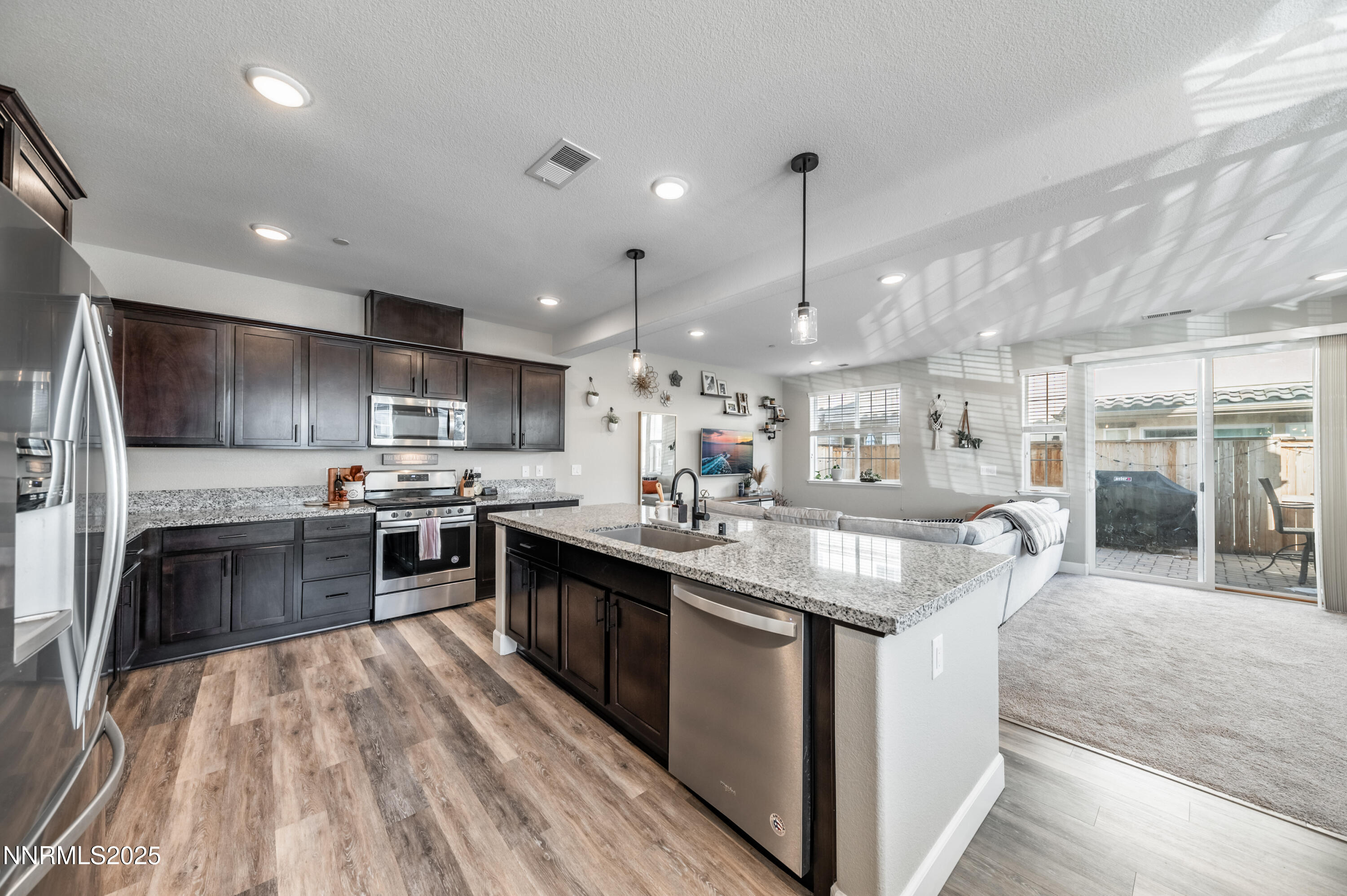 1845 Sea Horse Road Property Photo 1