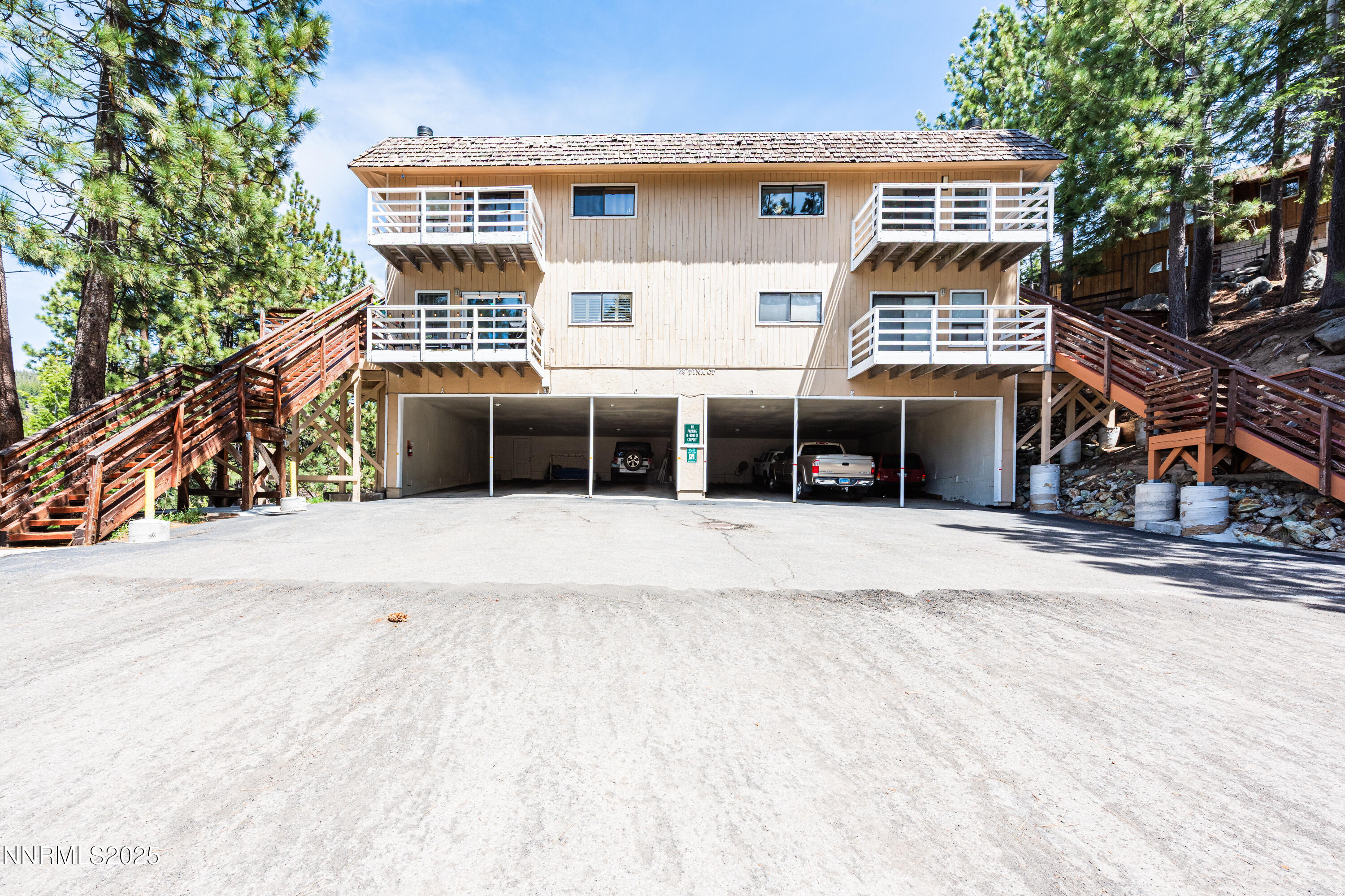 769 Tina Court Property Photo 1