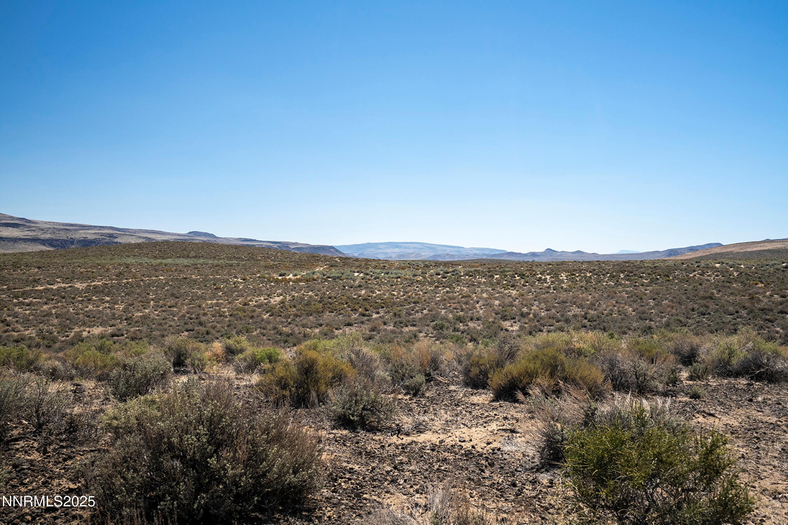 7975 Break-a-heart Road Property Photo 19