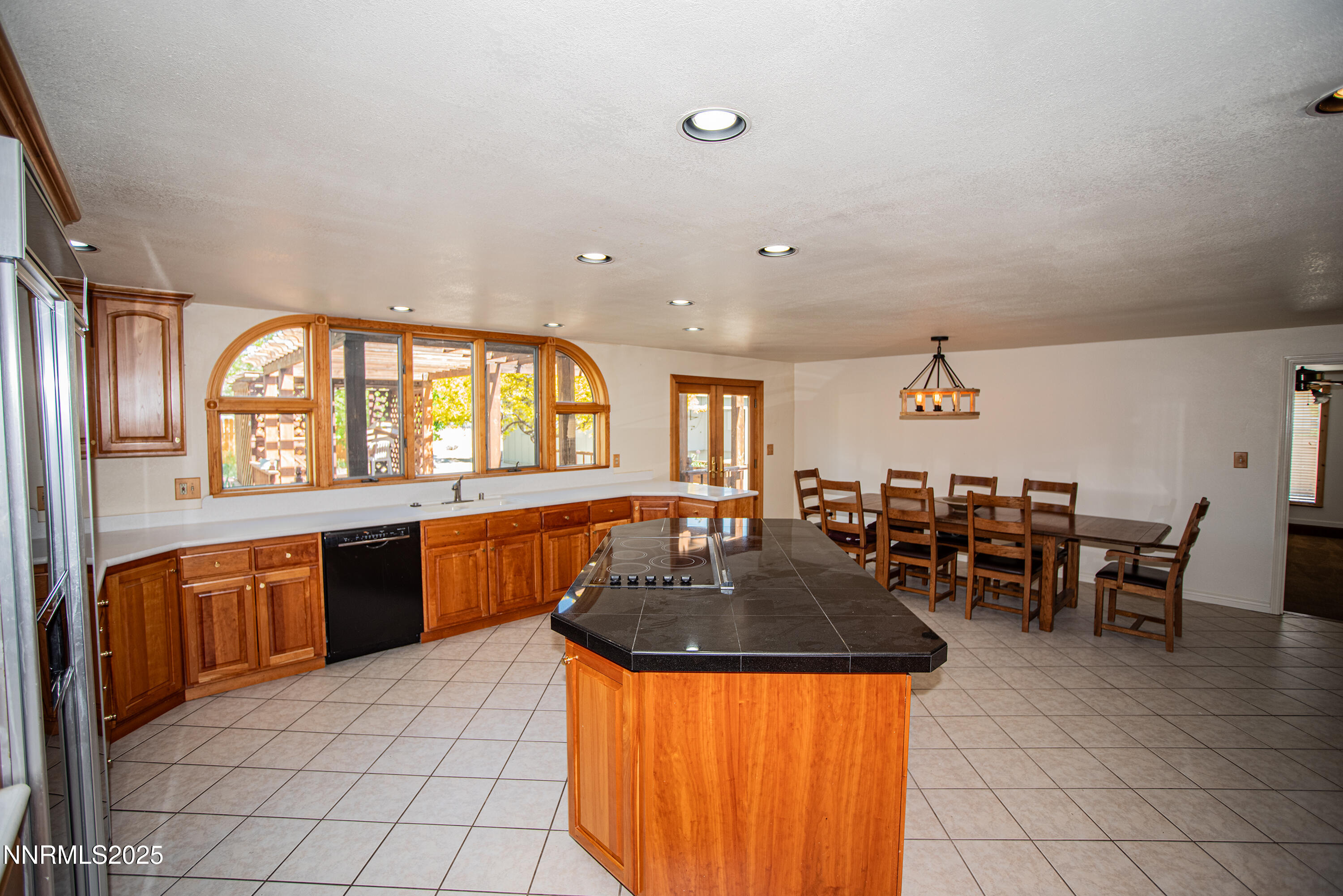 9100 Wigwam Way Property Photo 18