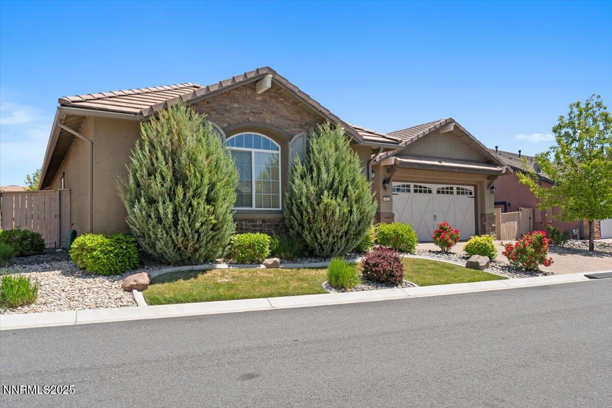 9822 Dyevera Lane Property Photo 3