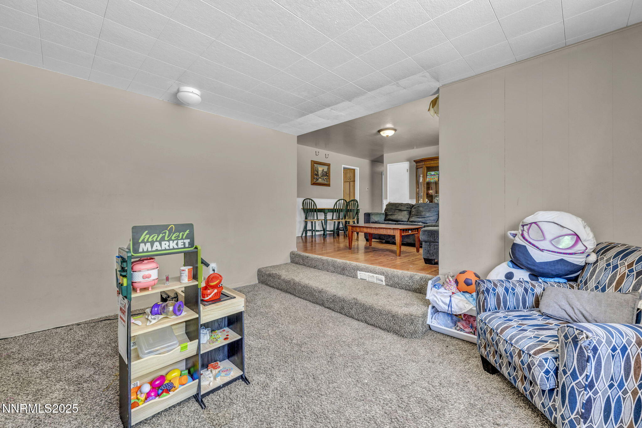 218 Albany Avenue Property Photo 13