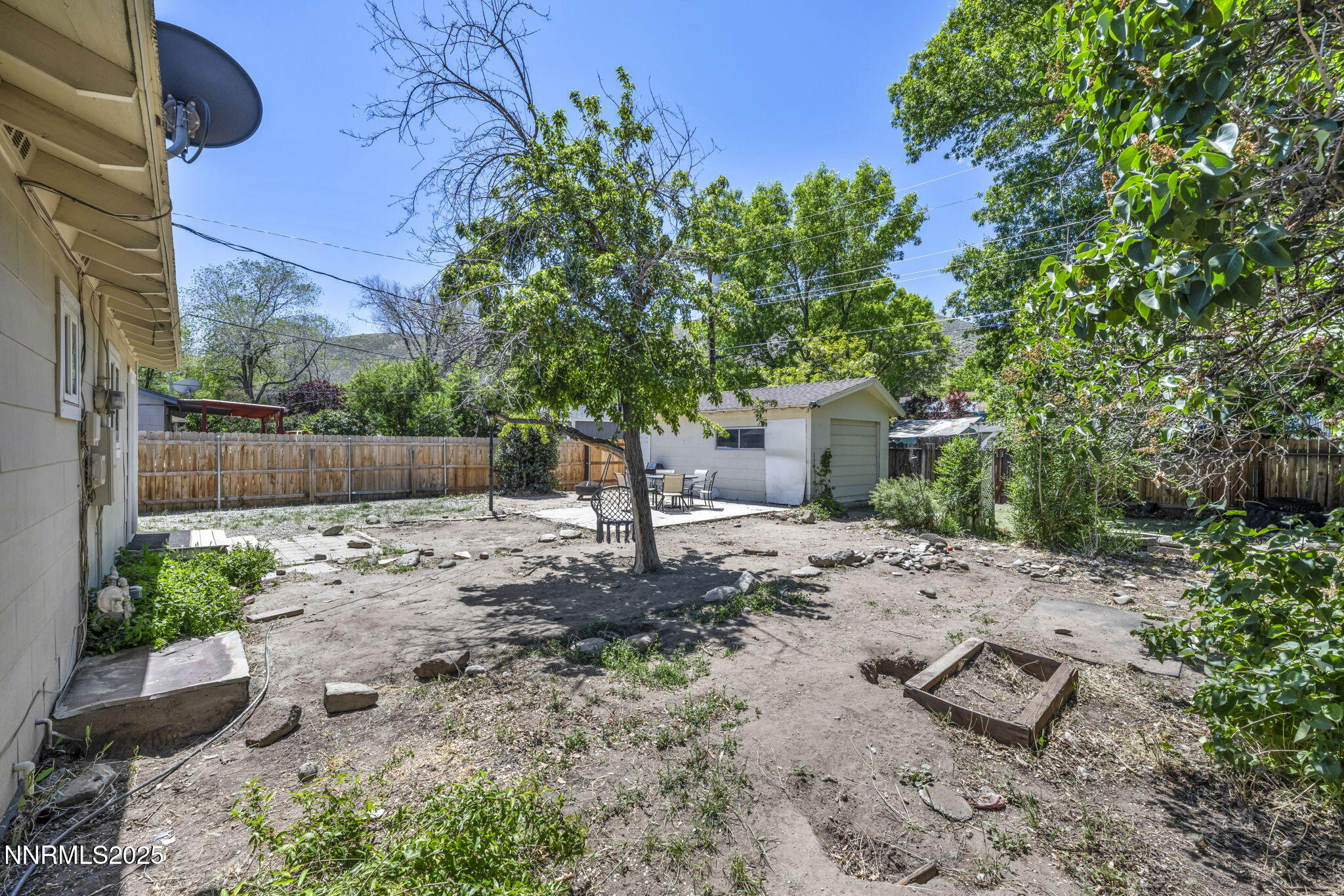 218 Albany Avenue Property Photo 34