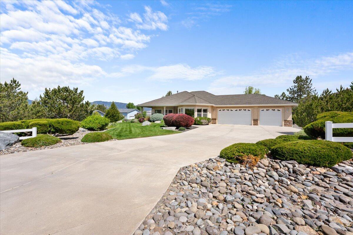 1314 Santa Cruz Drive Property Photo 2