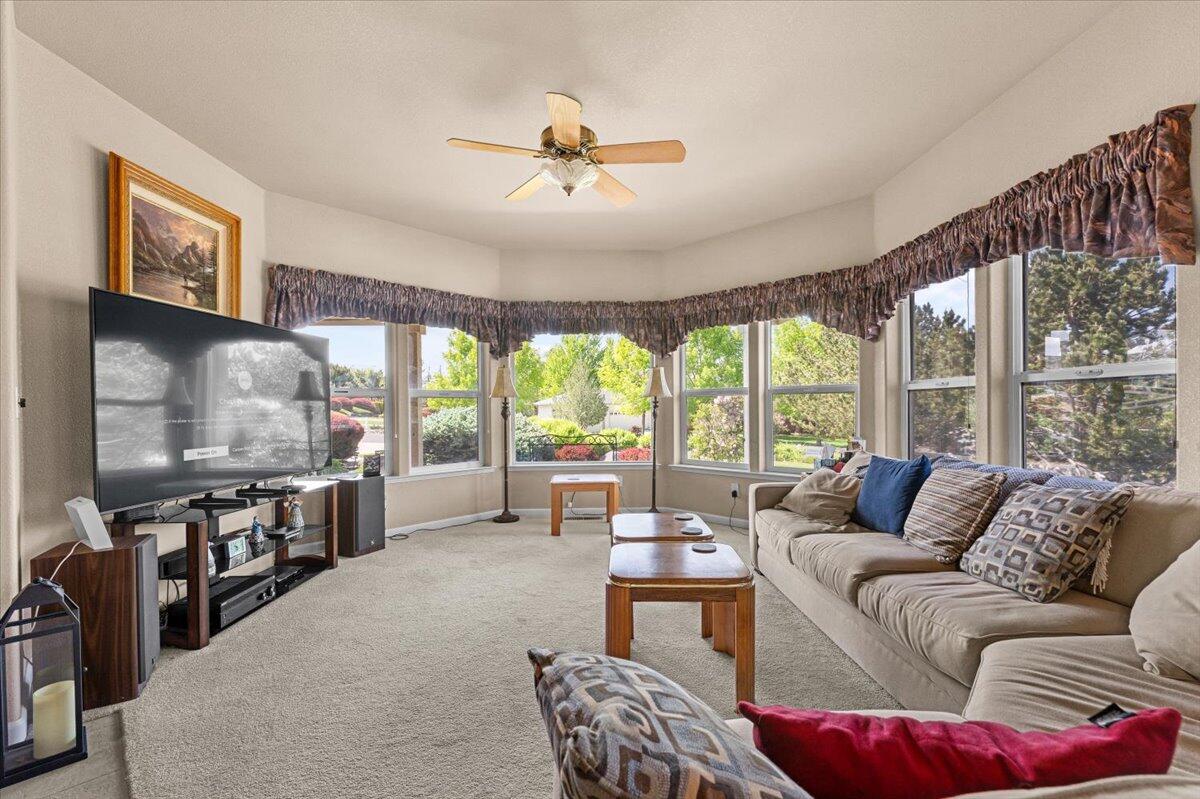 1314 Santa Cruz Drive Property Photo 10