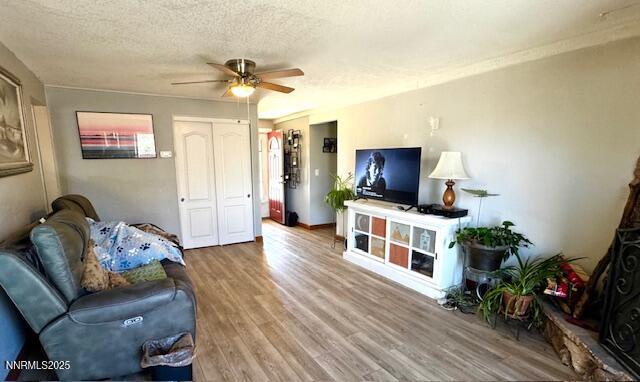 2265 Dakota Way Property Photo 3