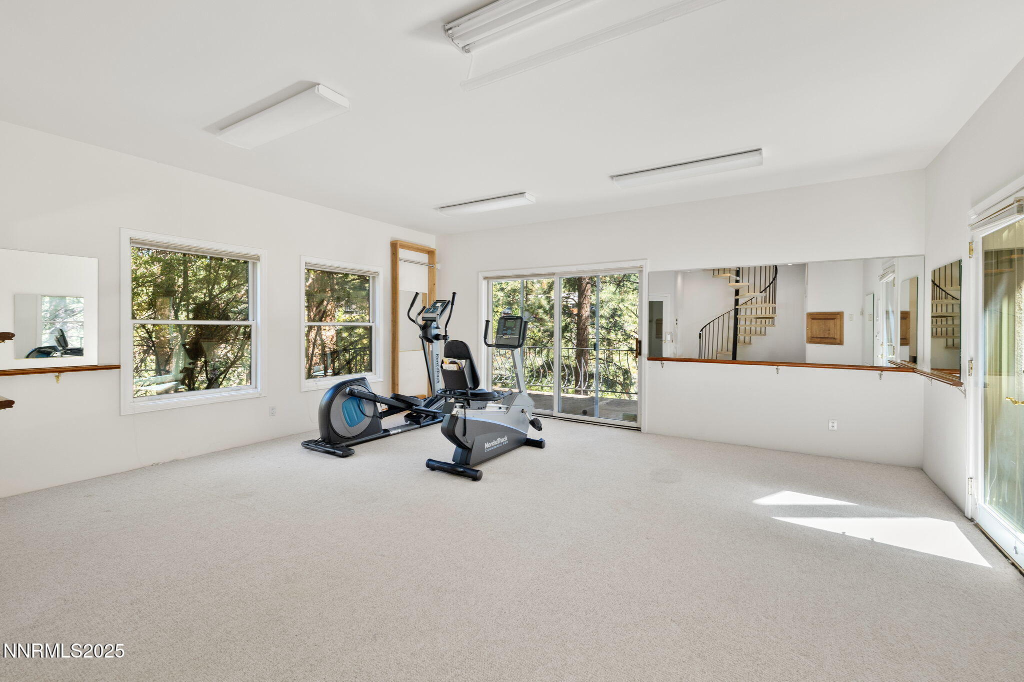 390 Sylvan Court Property Photo 48