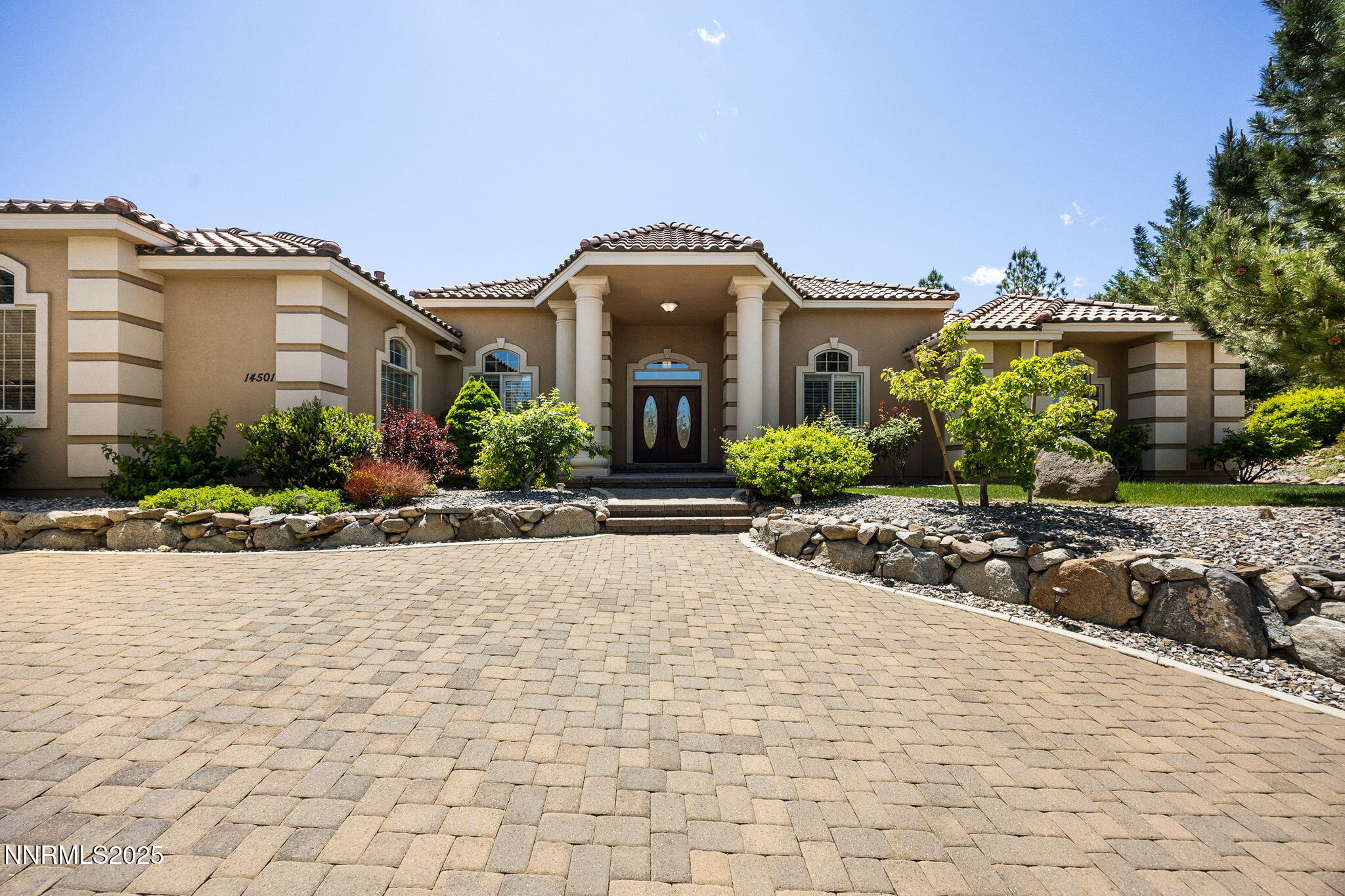 14501 Quail Rock Court Property Photo 2