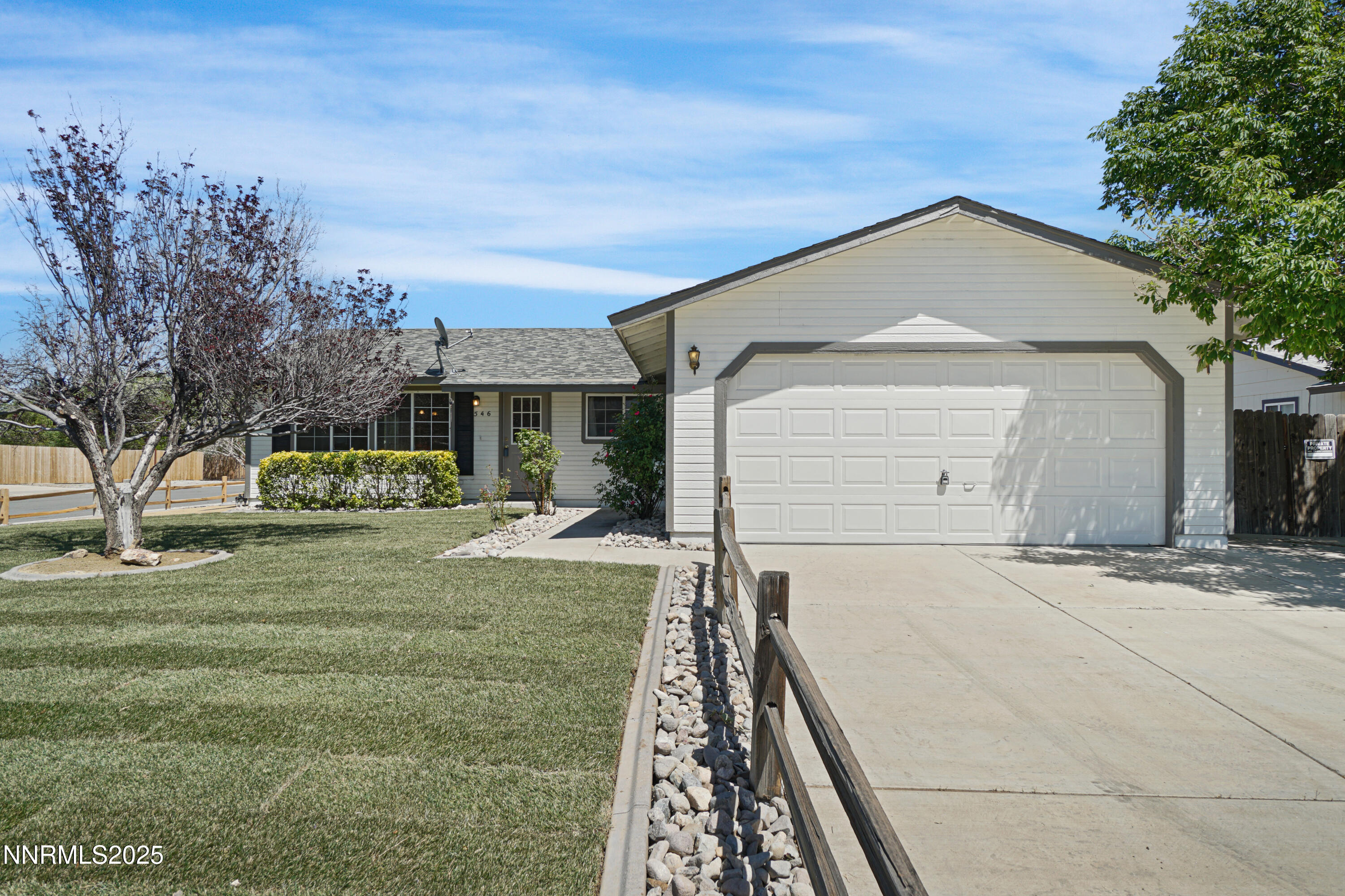 546 Yellow Jacket Road Property Photo 1