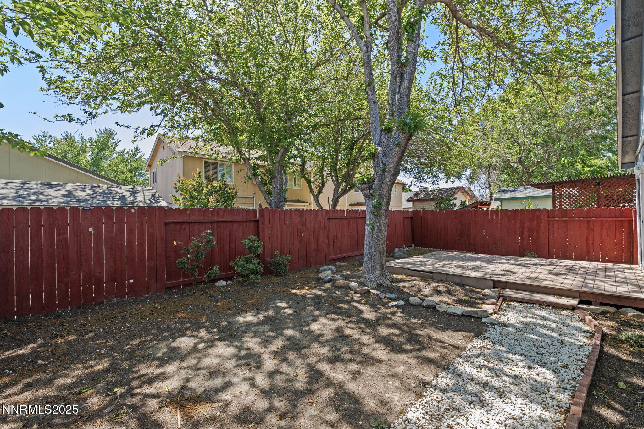 1821 Fargo Way Property Photo 29