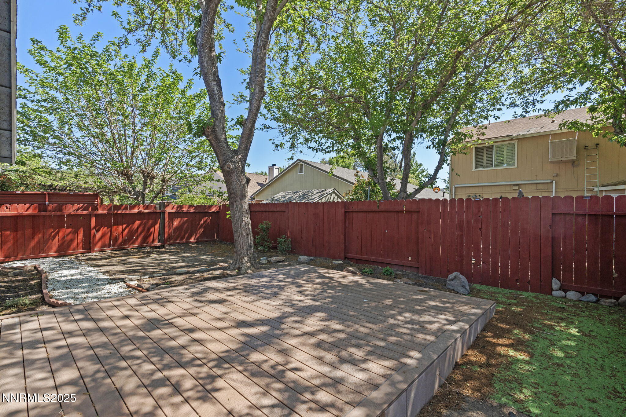 1821 Fargo Way Property Photo 41