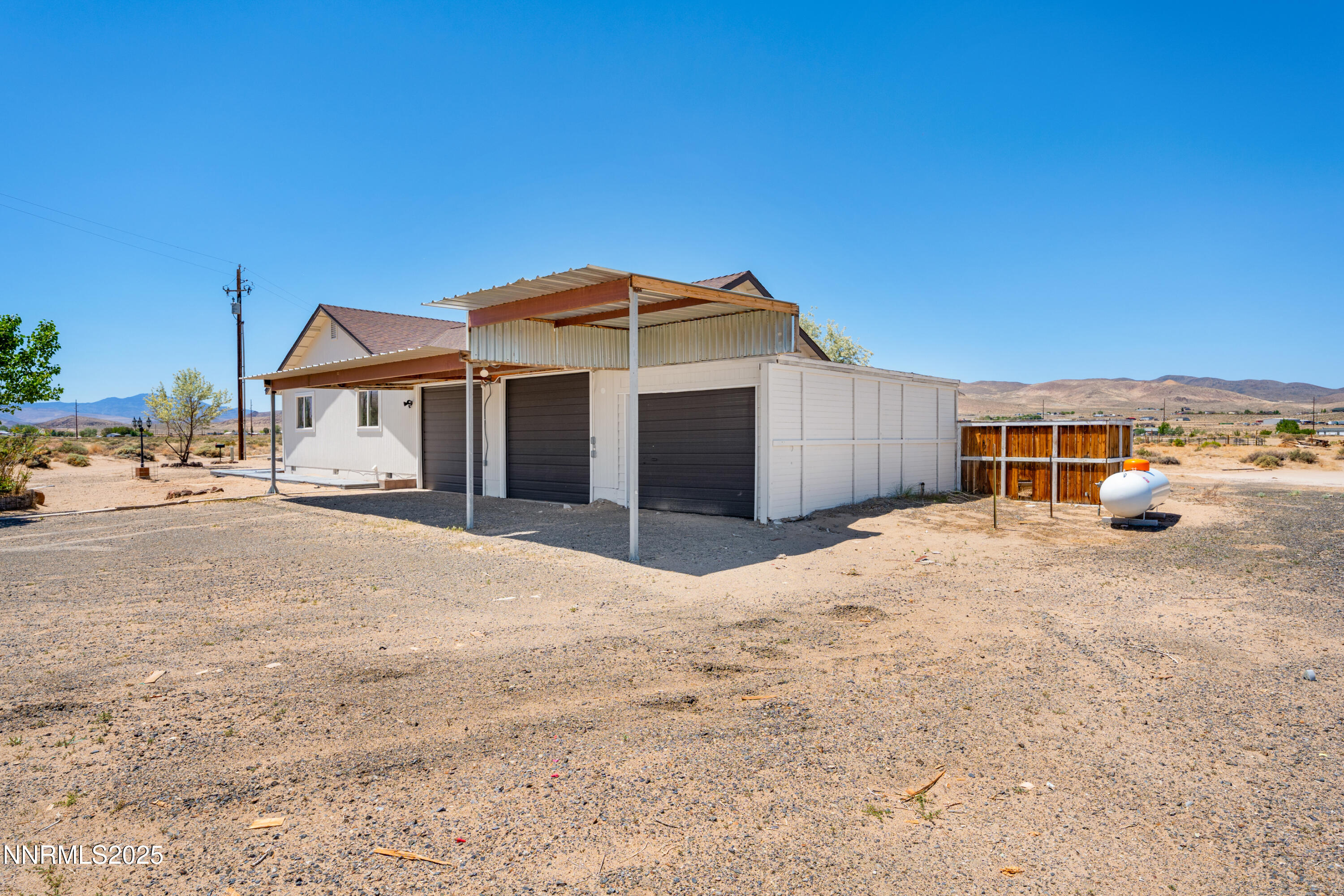 1260 Badger Street Property Photo 32