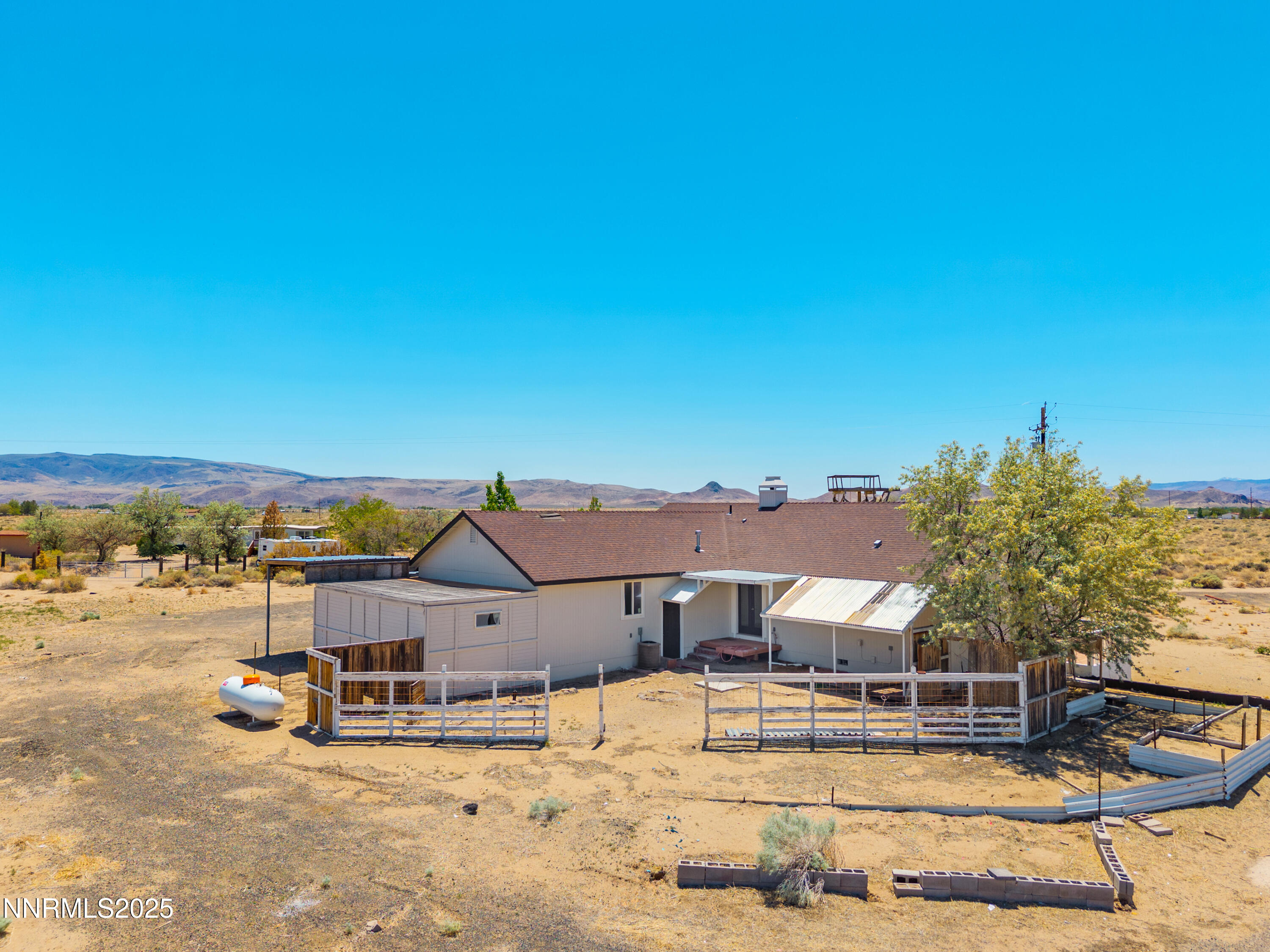 1260 Badger Street Property Photo 33