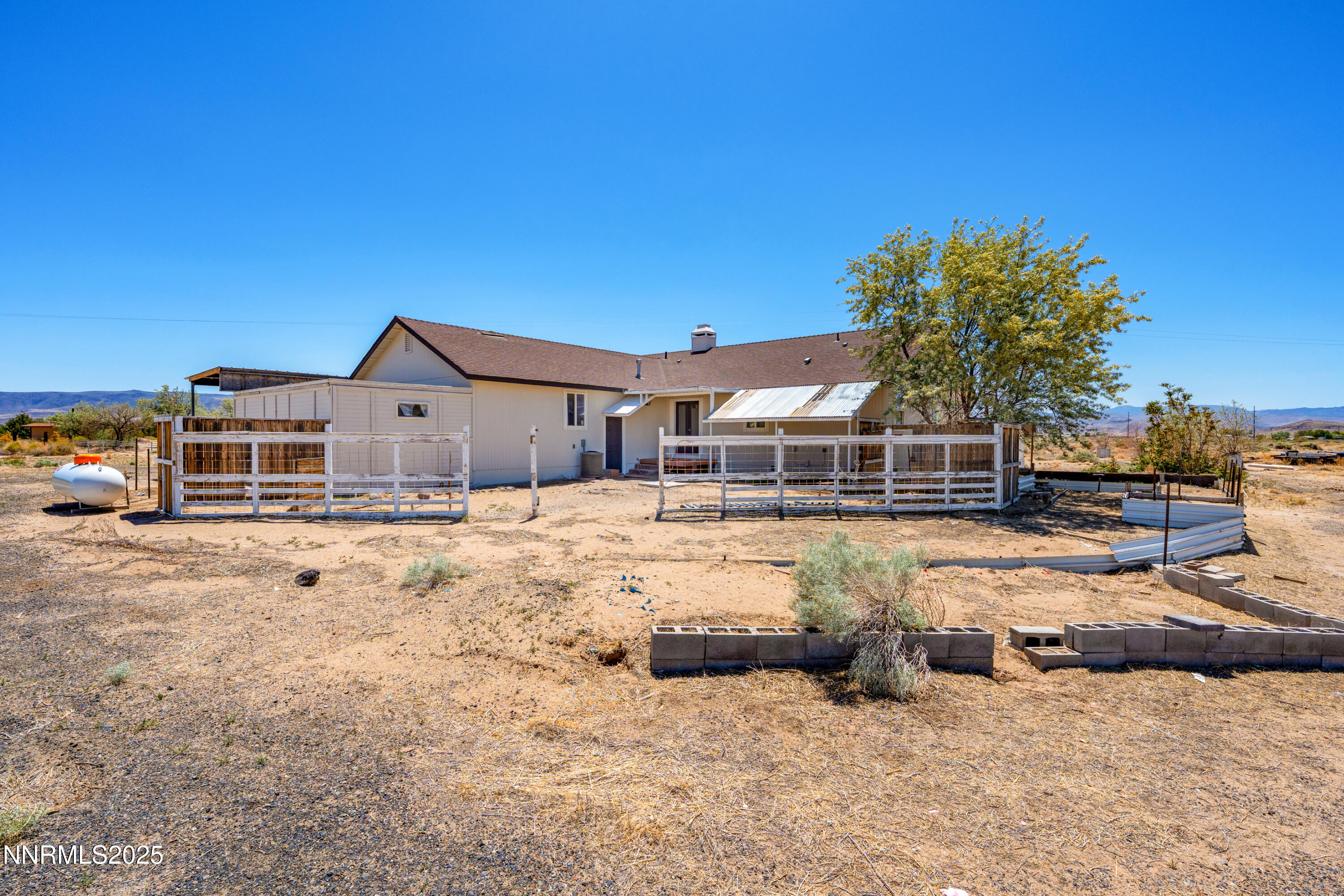 1260 Badger Street Property Photo 34