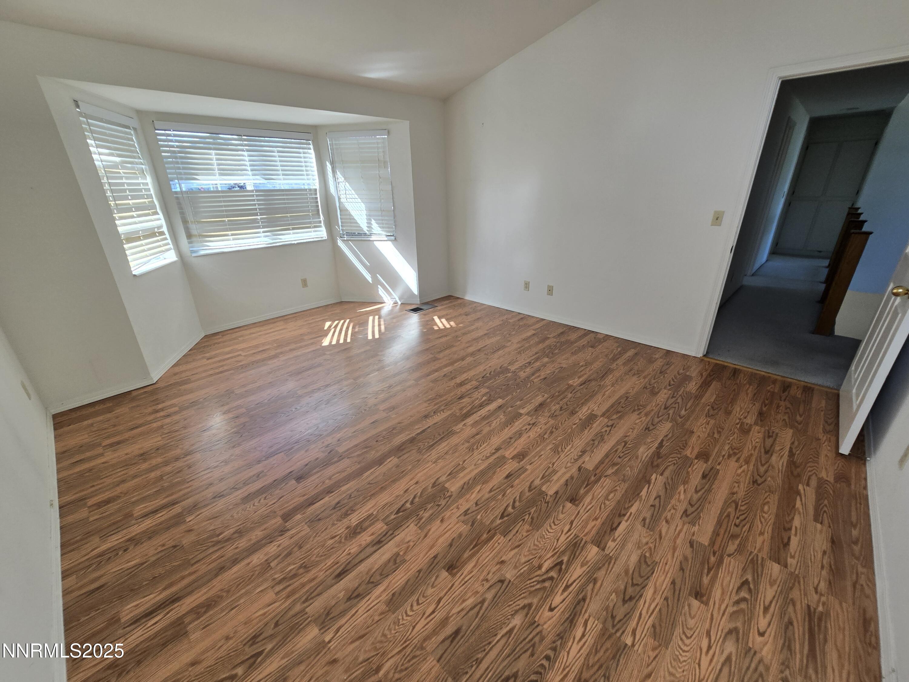 986 Quail Hollow Drive Property Photo 14